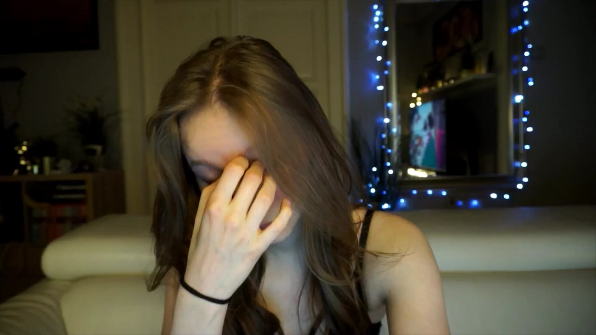 Gallery image thumbnail from Sw33t_g1rl's myfreecams stream on, 02/22/2026, 20:10 image 2 of 20