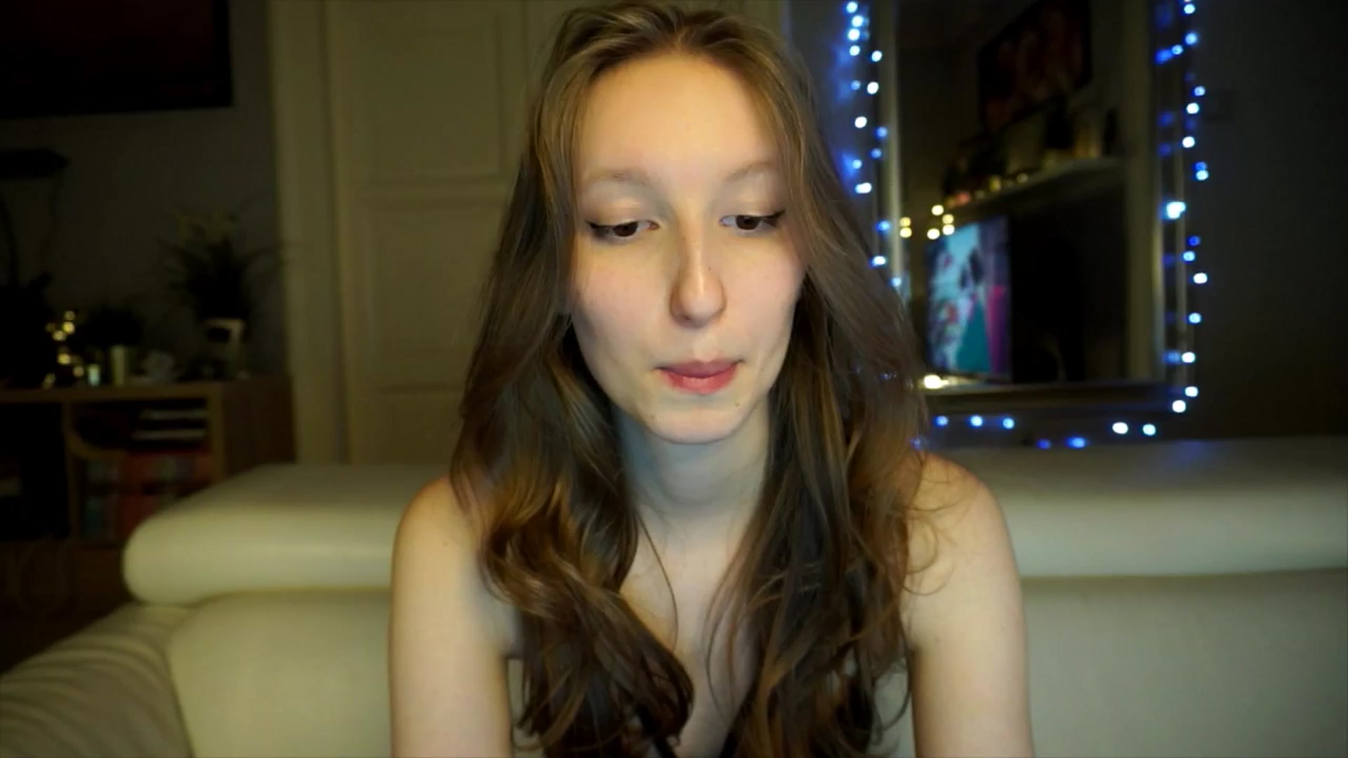 Gallery image thumbnail from Sw33t_g1rl's myfreecams stream on, 02/22/2026, 20:58 image 6 of 20