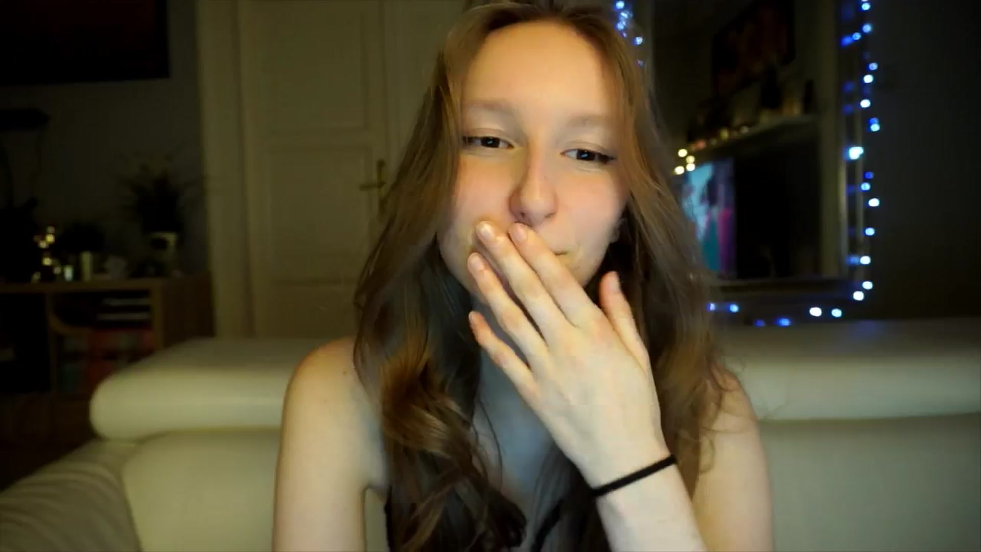 Gallery image thumbnail from Sw33t_g1rl's myfreecams stream on, 02/22/2026, 20:58 image 8 of 20