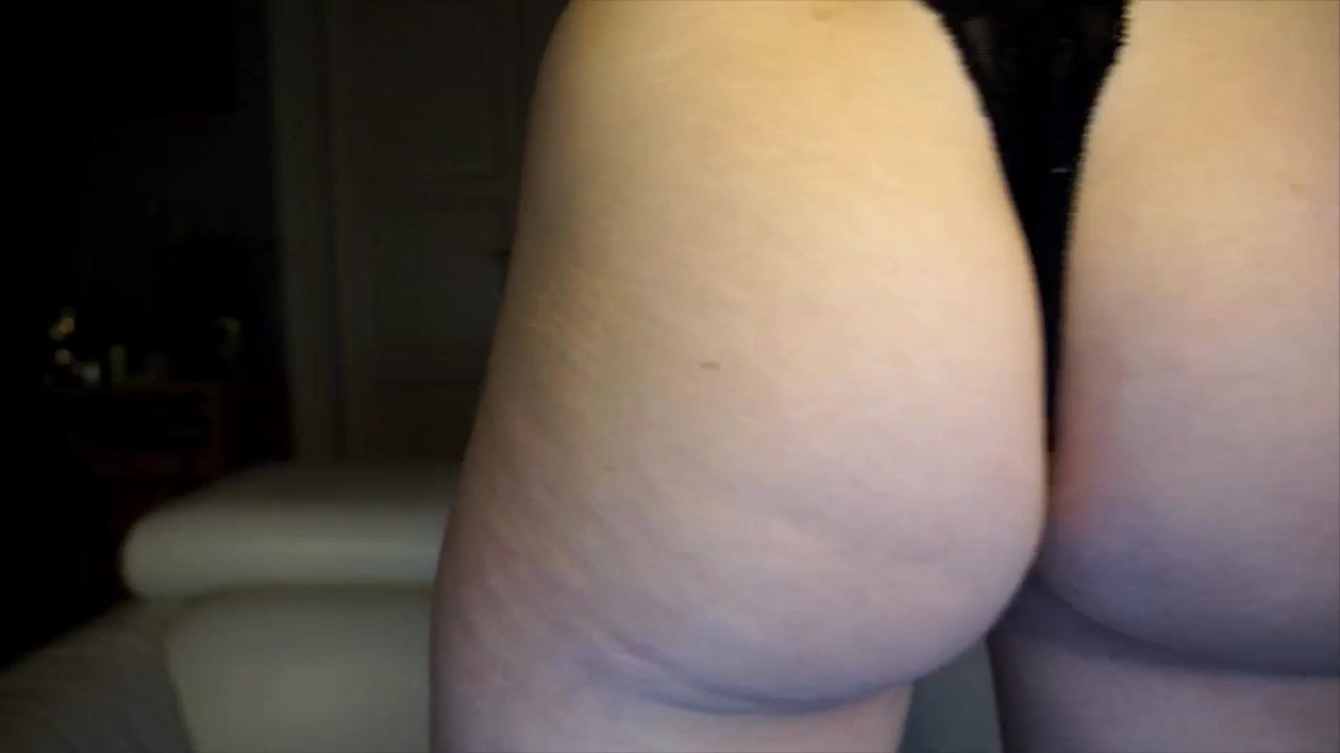 Gallery image thumbnail from Sw33t_g1rl's myfreecams stream on, 02/22/2026, 20:58 image 19 of 20