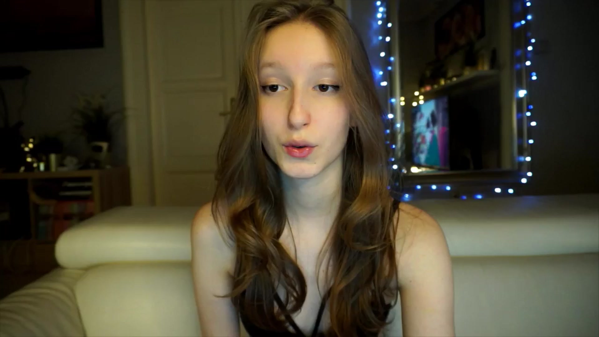 Gallery image thumbnail from Sw33t_g1rl's myfreecams stream on, 02/22/2026, 20:58 image 2 of 20