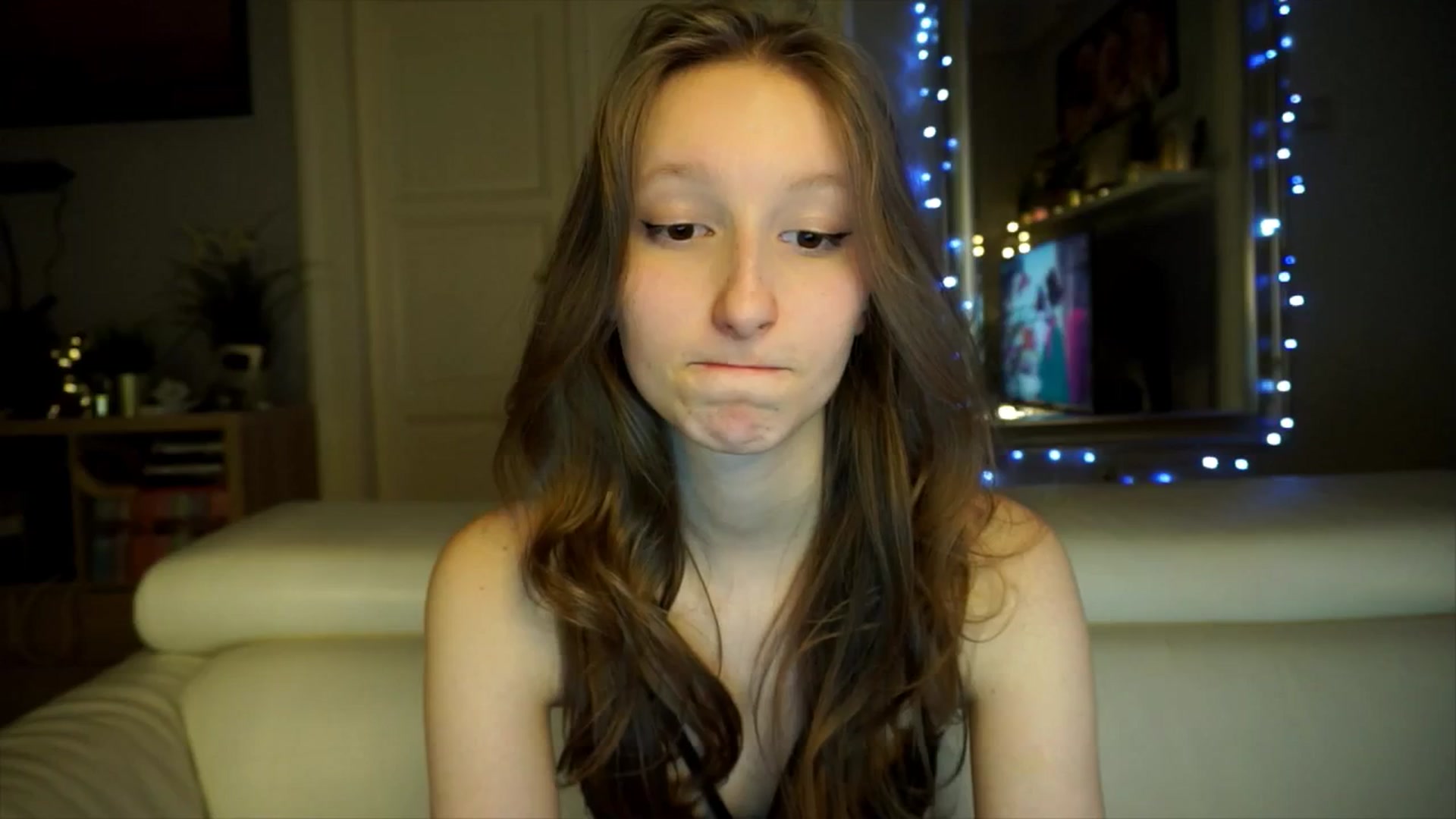 Gallery image thumbnail from Sw33t_g1rl's myfreecams stream on, 02/22/2026, 20:58 image 4 of 20