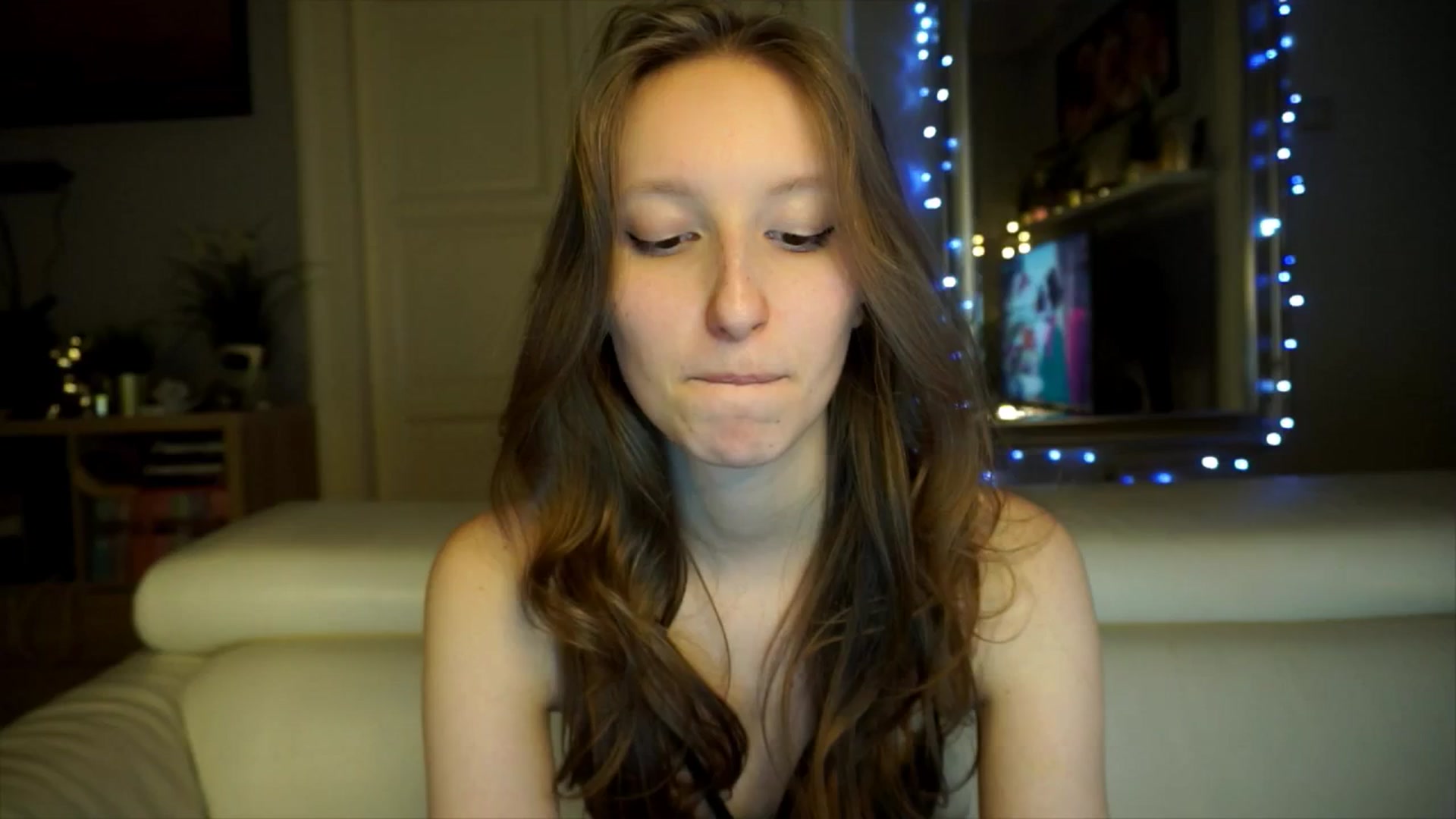 Gallery image thumbnail from Sw33t_g1rl's myfreecams stream on, 02/22/2026, 20:58 image 5 of 20
