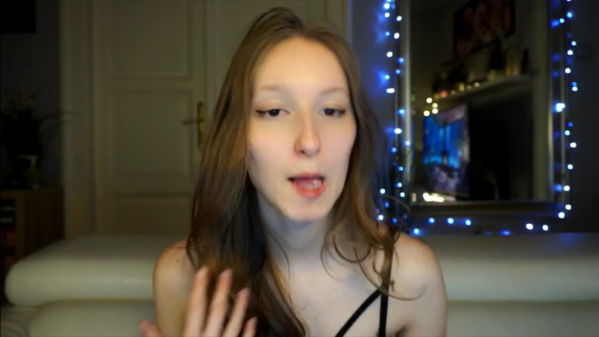 Gallery image thumbnail from Sw33t_g1rl's myfreecams stream on, 02/23/2026, 16:11 image 4 of 20