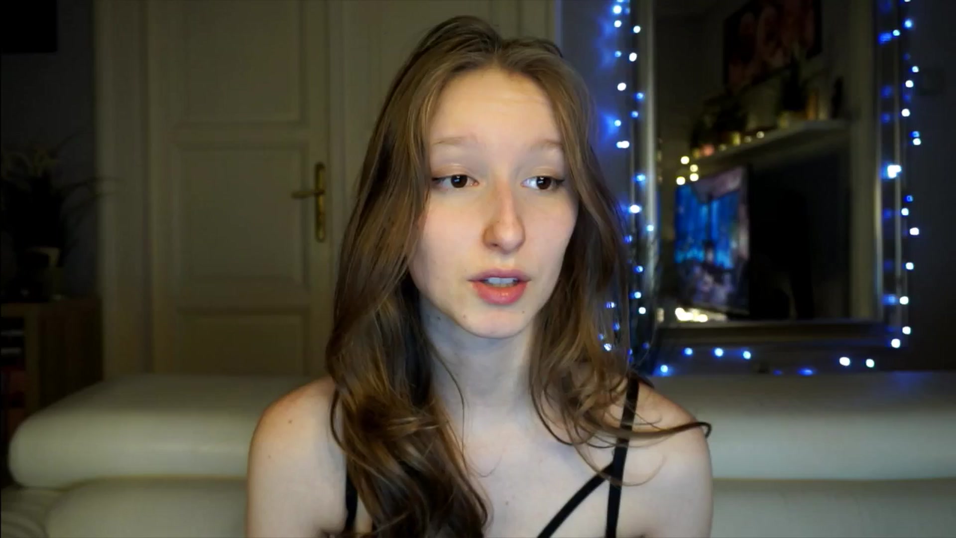 Gallery image thumbnail from Sw33t_g1rl's myfreecams stream on, 02/23/2026, 16:11 image 8 of 20