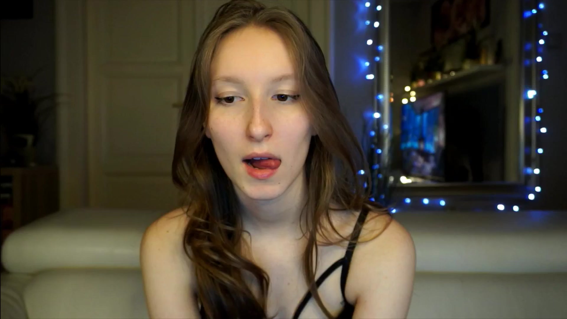 Gallery image thumbnail from Sw33t_g1rl's myfreecams stream on, 02/23/2026, 16:11 image 16 of 20