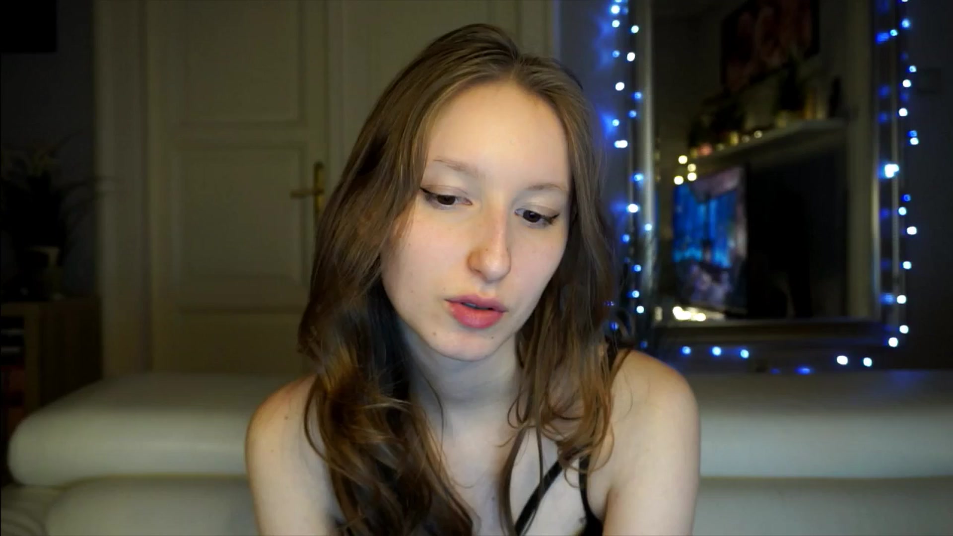 Gallery image thumbnail from Sw33t_g1rl's myfreecams stream on, 02/23/2026, 16:11 image 12 of 20