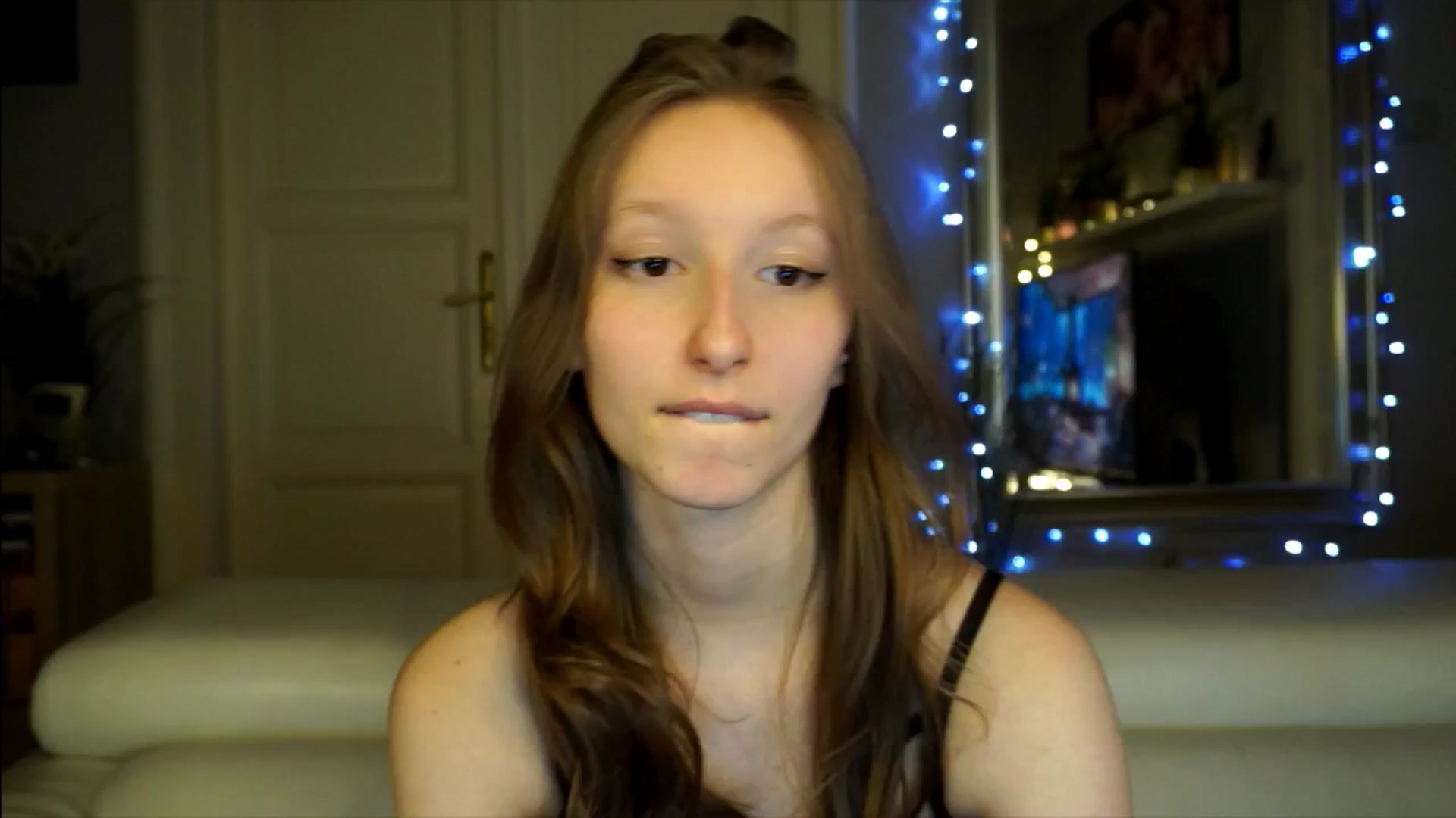 Gallery image thumbnail from Sw33t_g1rl's myfreecams stream on, 02/23/2026, 16:49 image 9 of 20