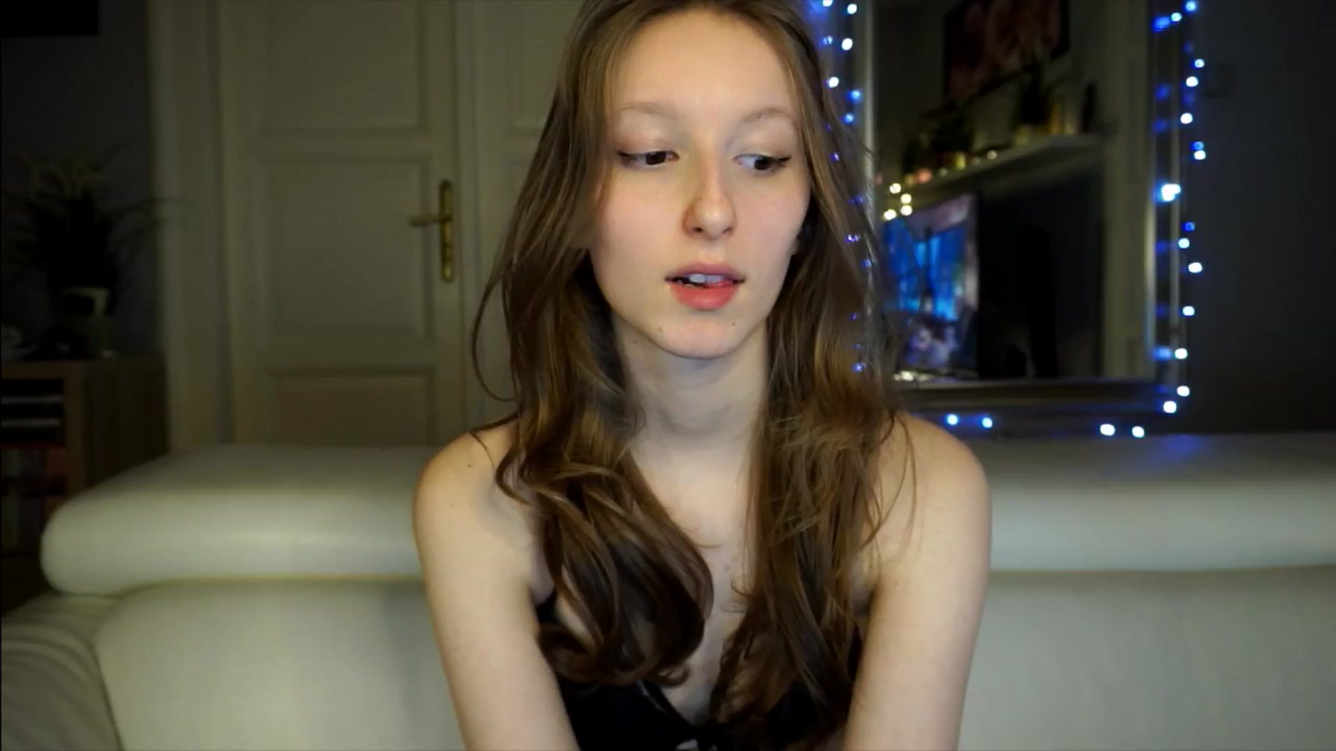 Gallery image thumbnail from Sw33t_g1rl's myfreecams stream on, 02/23/2026, 18:46 image 2 of 20