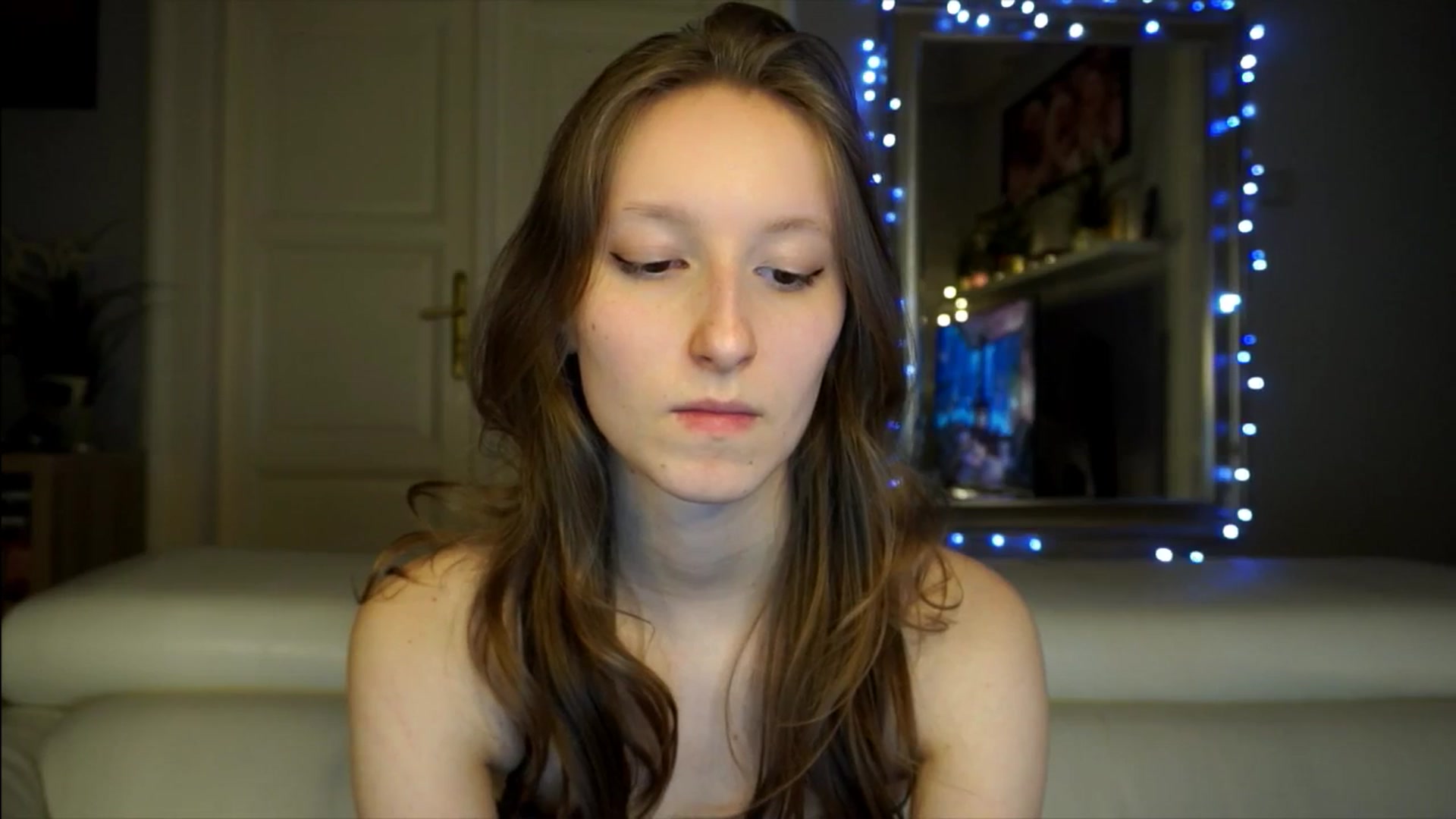 Gallery image thumbnail from Sw33t_g1rl's myfreecams stream on, 02/23/2026, 18:46 image 12 of 20