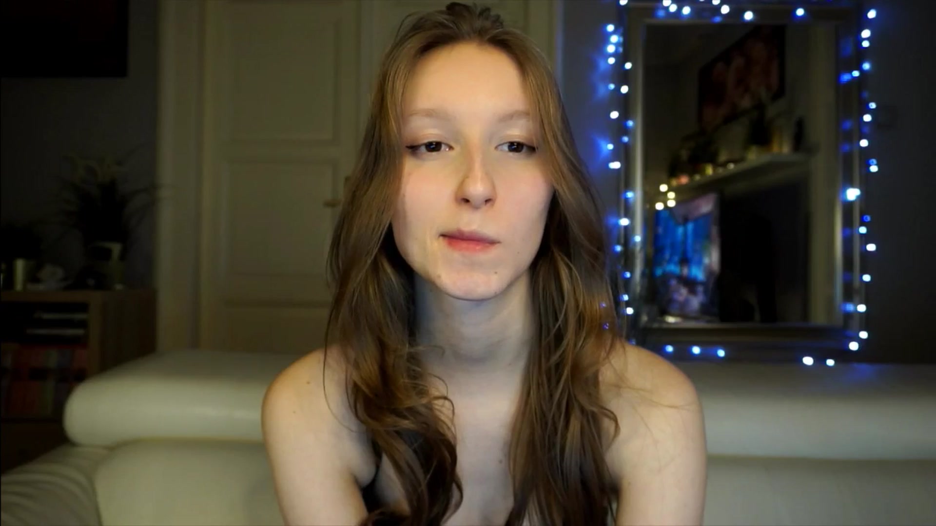 Gallery image thumbnail from Sw33t_g1rl's myfreecams stream on, 02/23/2026, 18:46 image 8 of 20