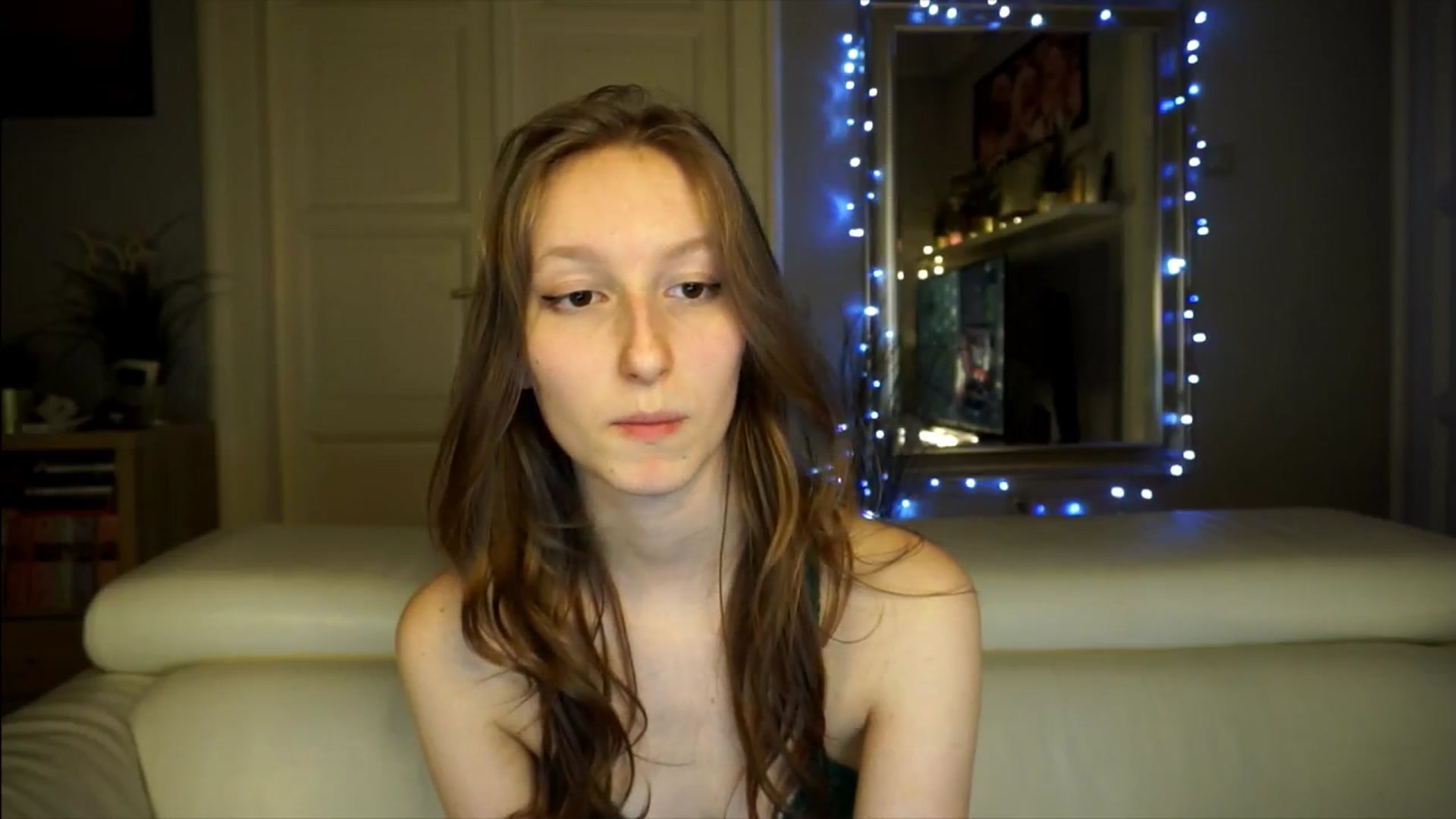 Gallery image thumbnail from Sw33t_g1rl's myfreecams stream on, 02/23/2026, 20:40 image 17 of 20