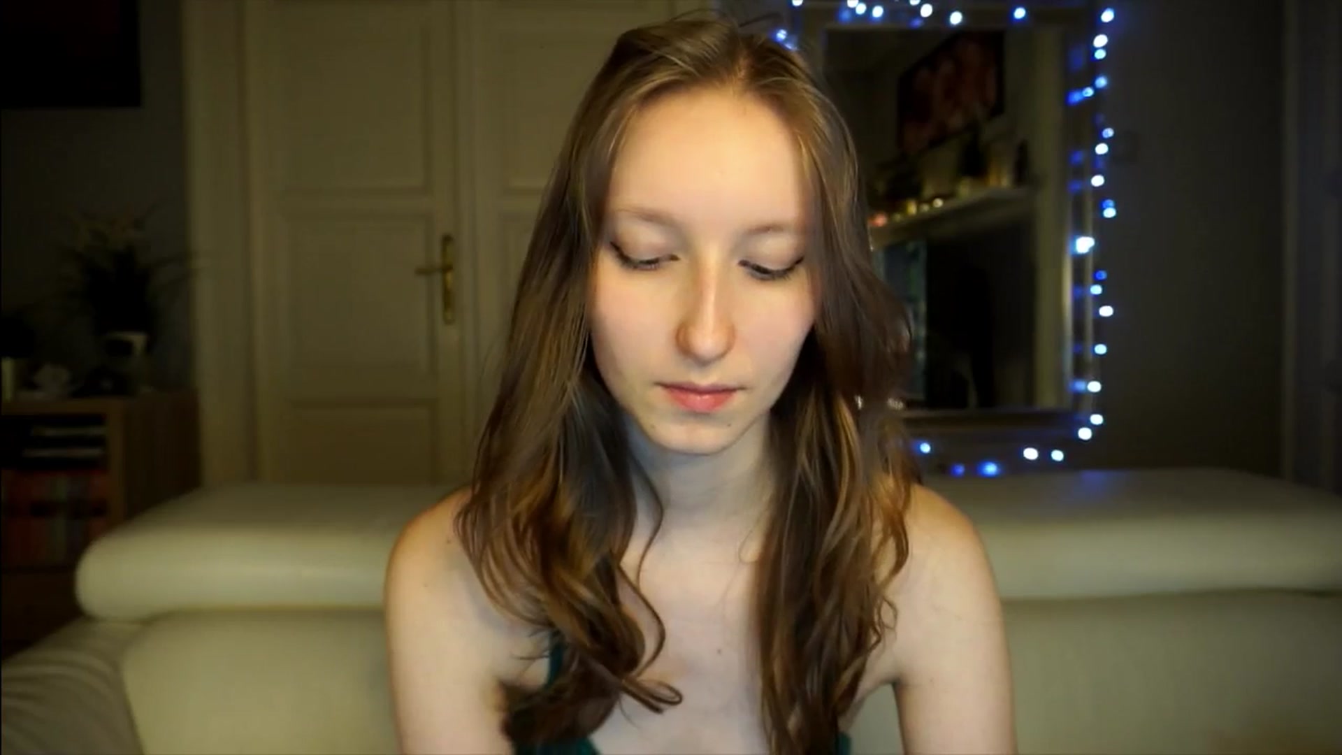 Gallery image thumbnail from Sw33t_g1rl's myfreecams stream on, 02/23/2026, 20:40 image 11 of 20