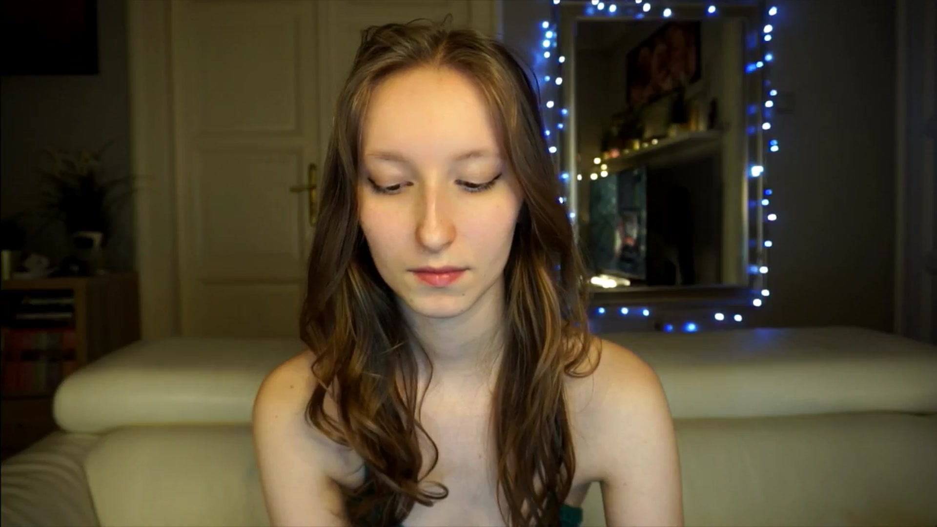 Gallery image thumbnail from Sw33t_g1rl's myfreecams stream on, 02/23/2026, 20:40 image 12 of 20
