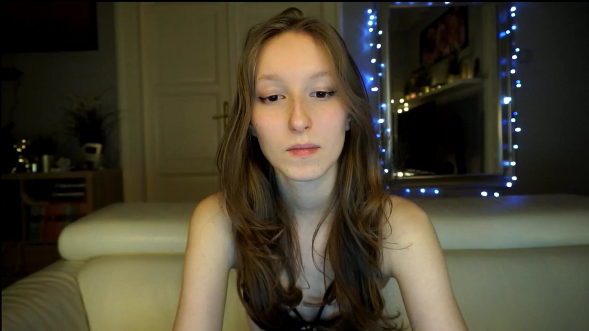Gallery image thumbnail from Sw33t_g1rl's myfreecams stream on, 02/24/2026, 23:12 image 17 of 20
