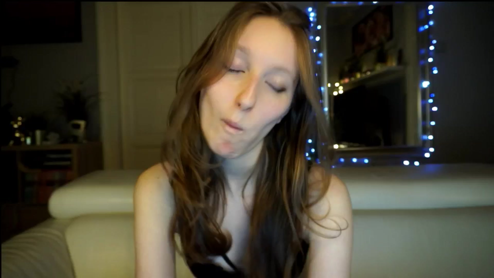 Gallery image thumbnail from Sw33t_g1rl's myfreecams stream on, 02/24/2026, 23:12 image 11 of 20