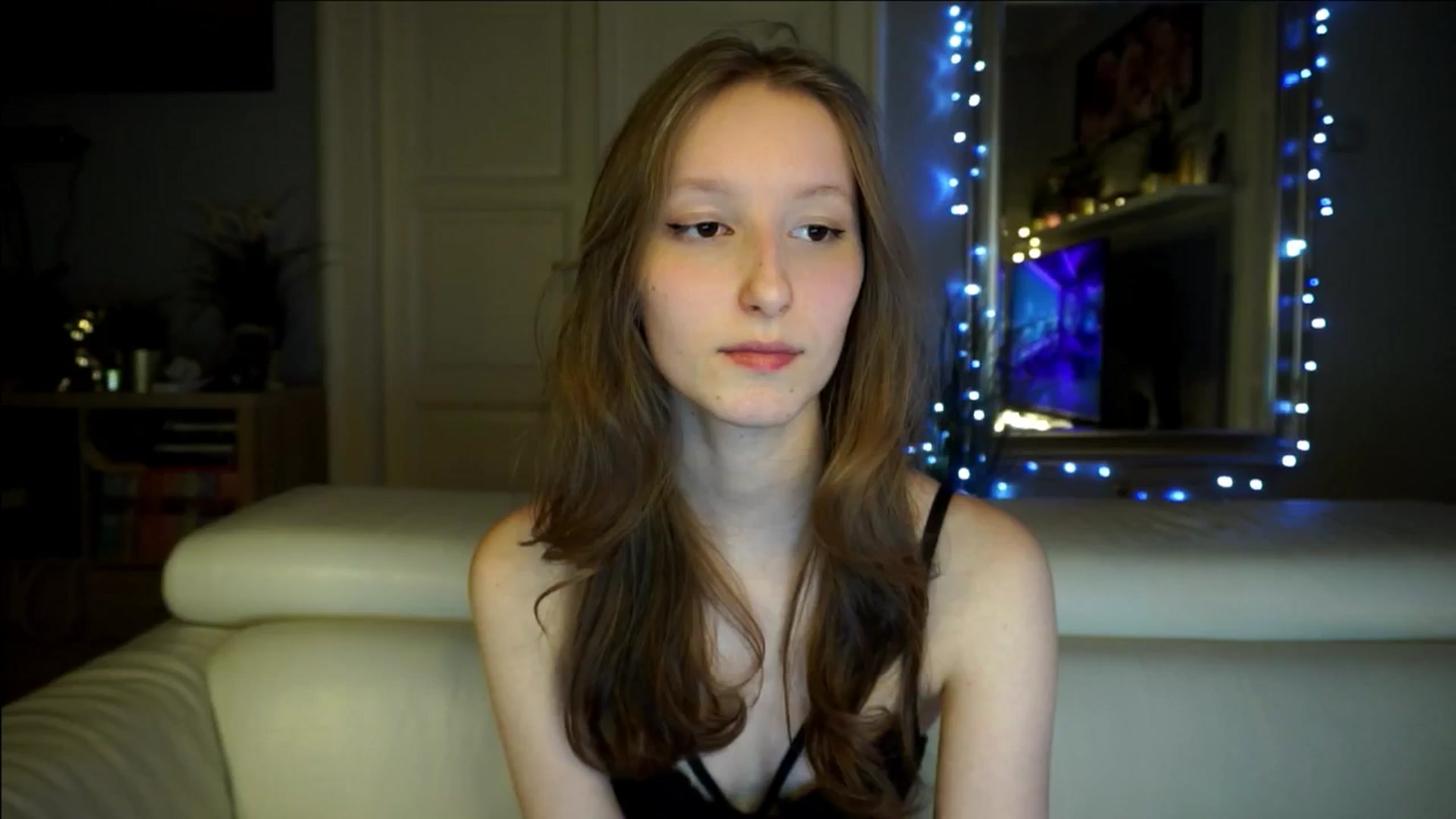 Gallery image thumbnail from Sw33t_g1rl's myfreecams stream on, 02/26/2026, 22:15 image 10 of 20