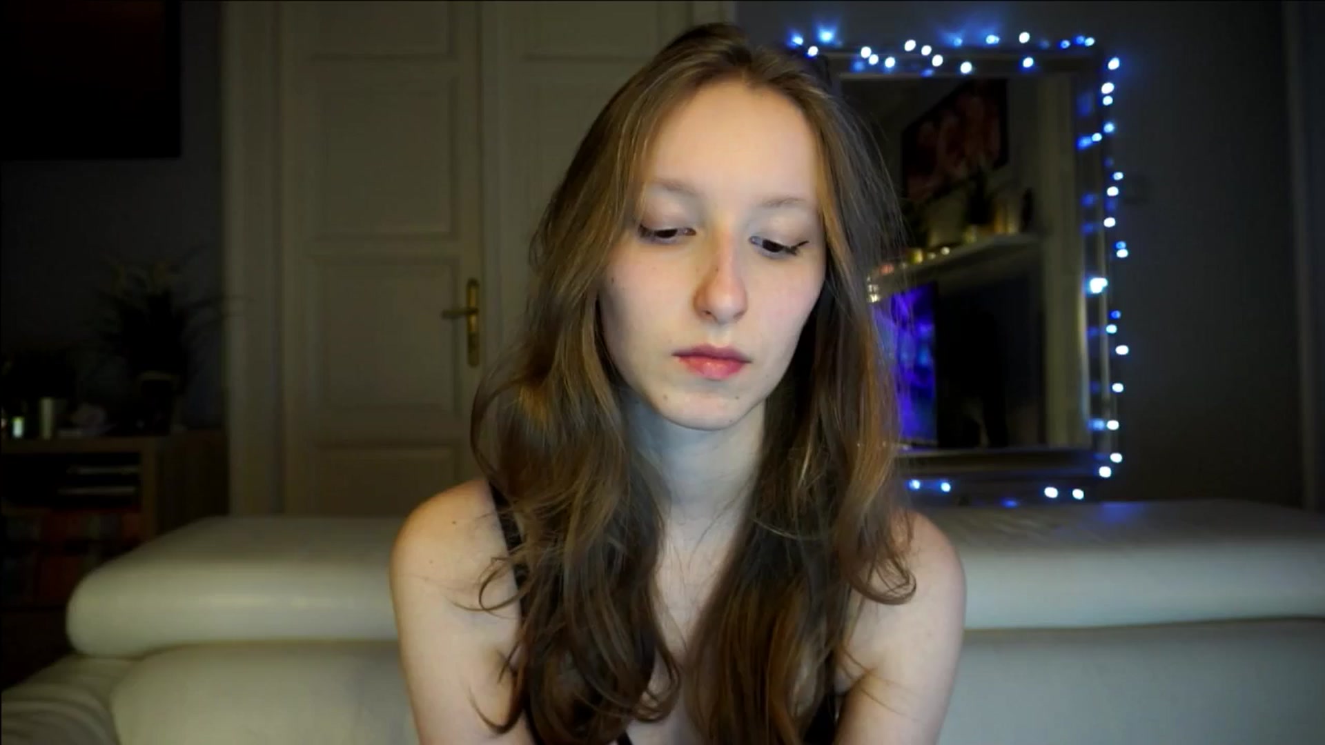 Gallery image thumbnail from Sw33t_g1rl's myfreecams stream on, 02/26/2026, 22:15 image 2 of 20