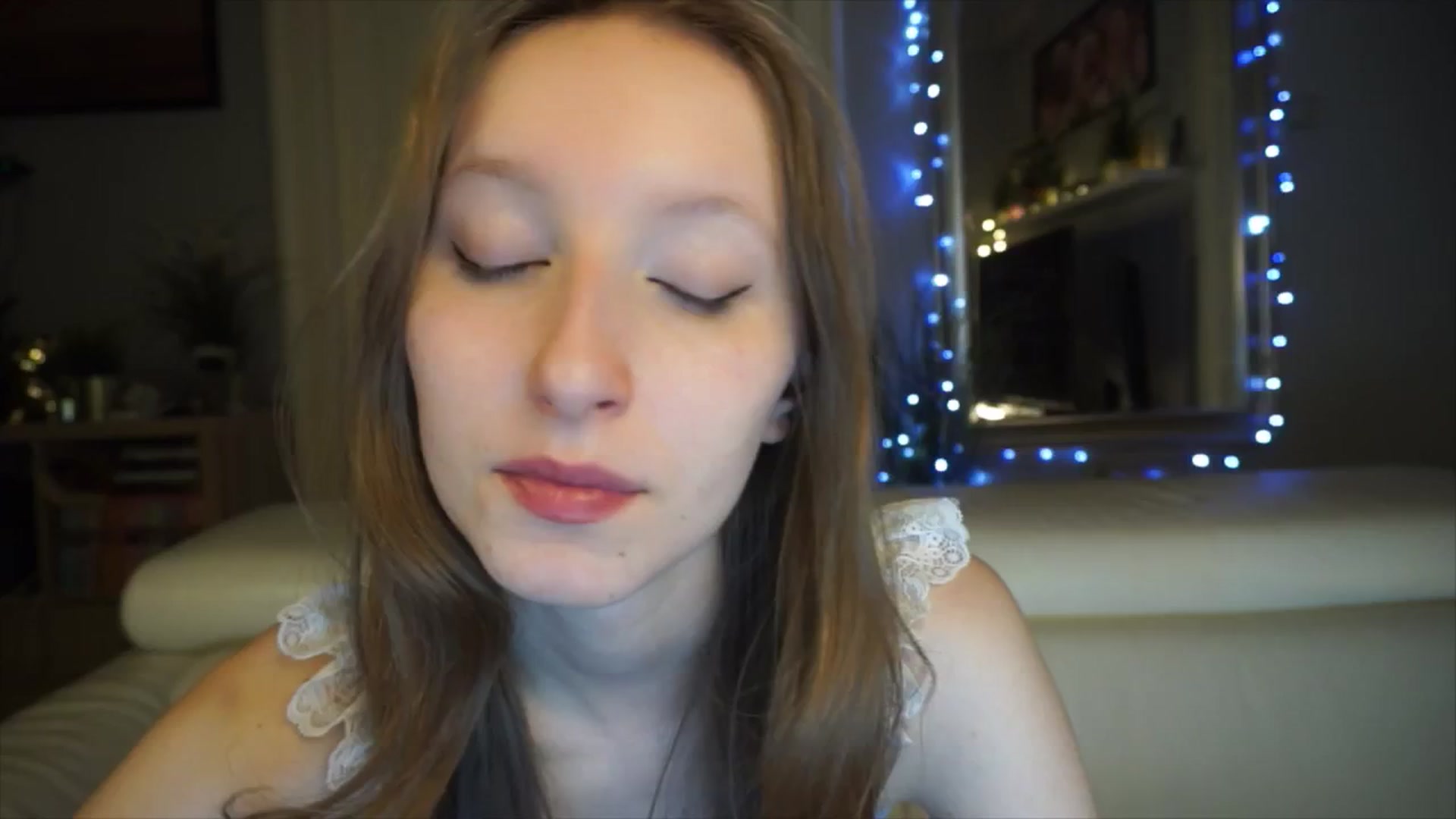 Gallery image thumbnail from Sw33t_g1rl's myfreecams stream on, 02/27/2026, 17:56 image 14 of 20