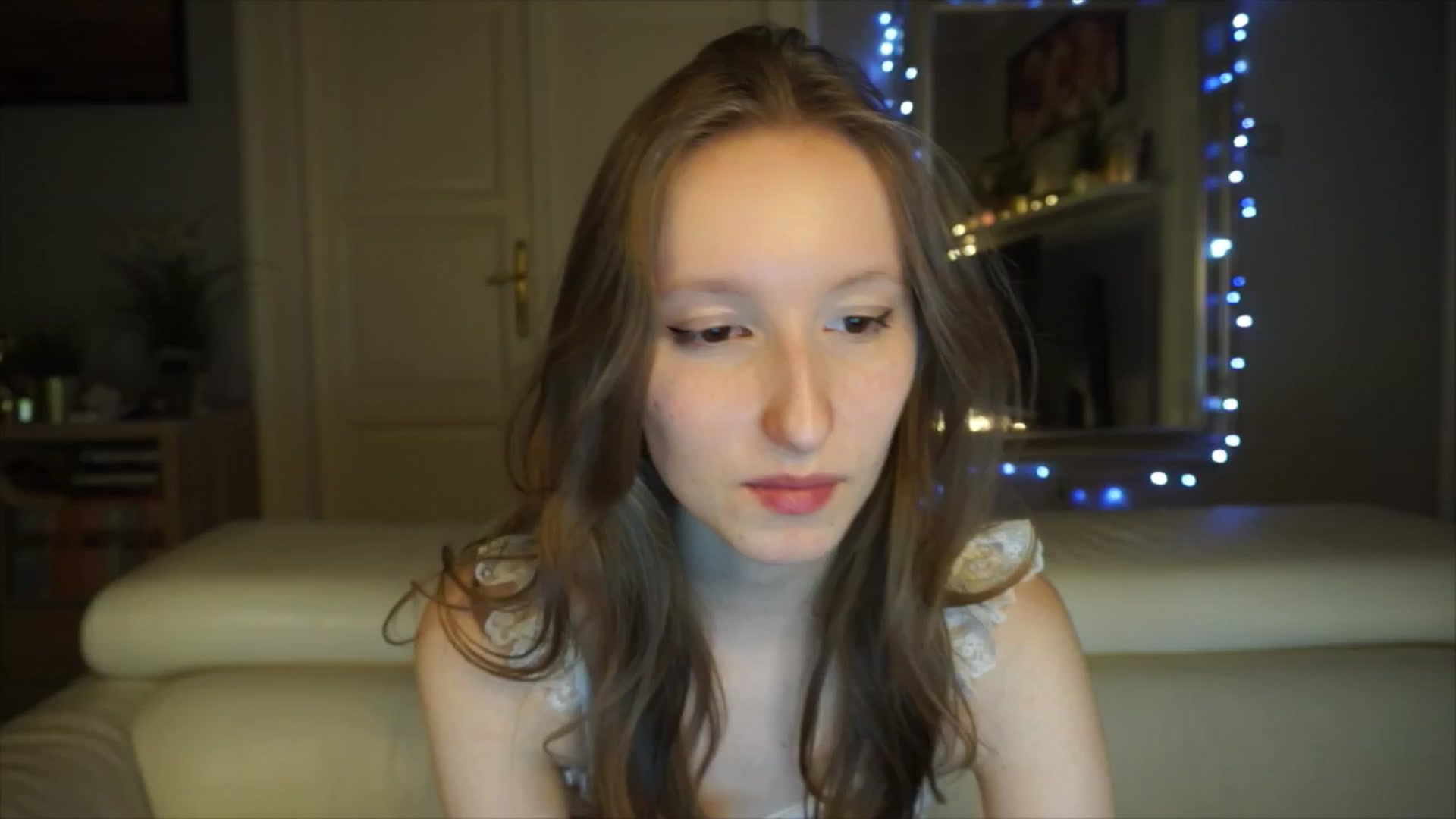 Gallery image thumbnail from Sw33t_g1rl's myfreecams stream on, 02/27/2026, 17:56 image 18 of 20
