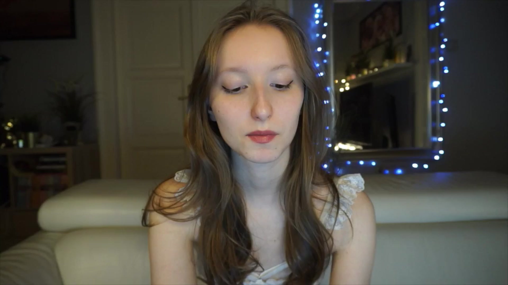 Gallery image thumbnail from Sw33t_g1rl's myfreecams stream on, 02/27/2026, 17:56 image 9 of 20
