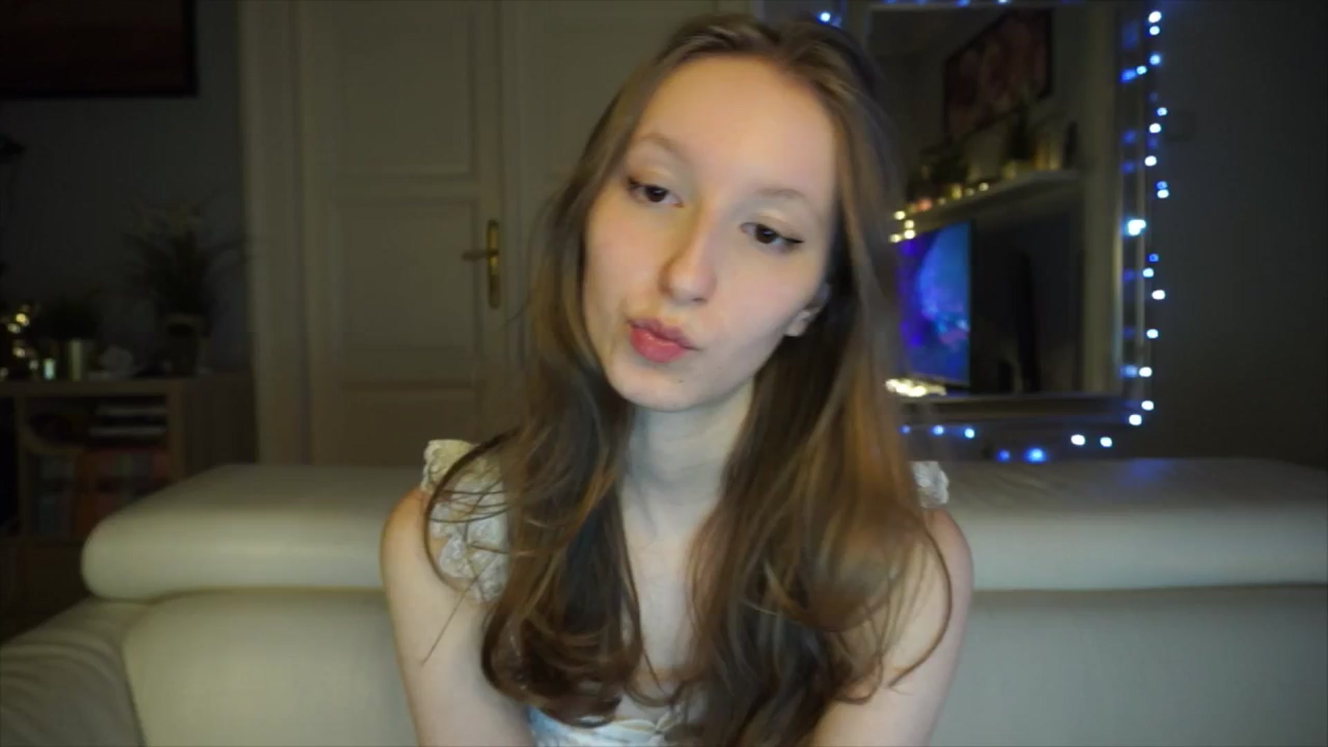Gallery image thumbnail from Sw33t_g1rl's myfreecams stream on, 02/27/2026, 20:40 image 10 of 20