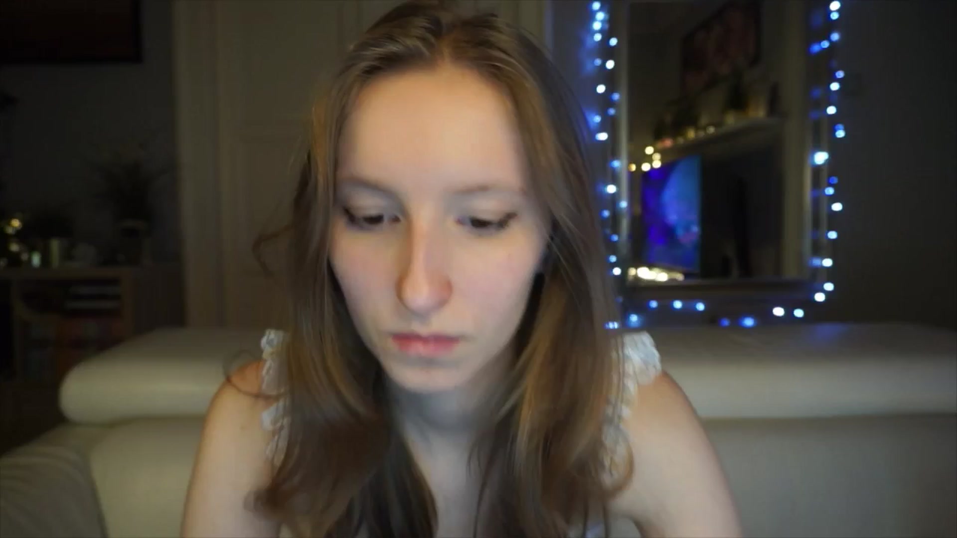 Gallery image thumbnail from Sw33t_g1rl's myfreecams stream on, 02/27/2026, 20:40 image 20 of 20