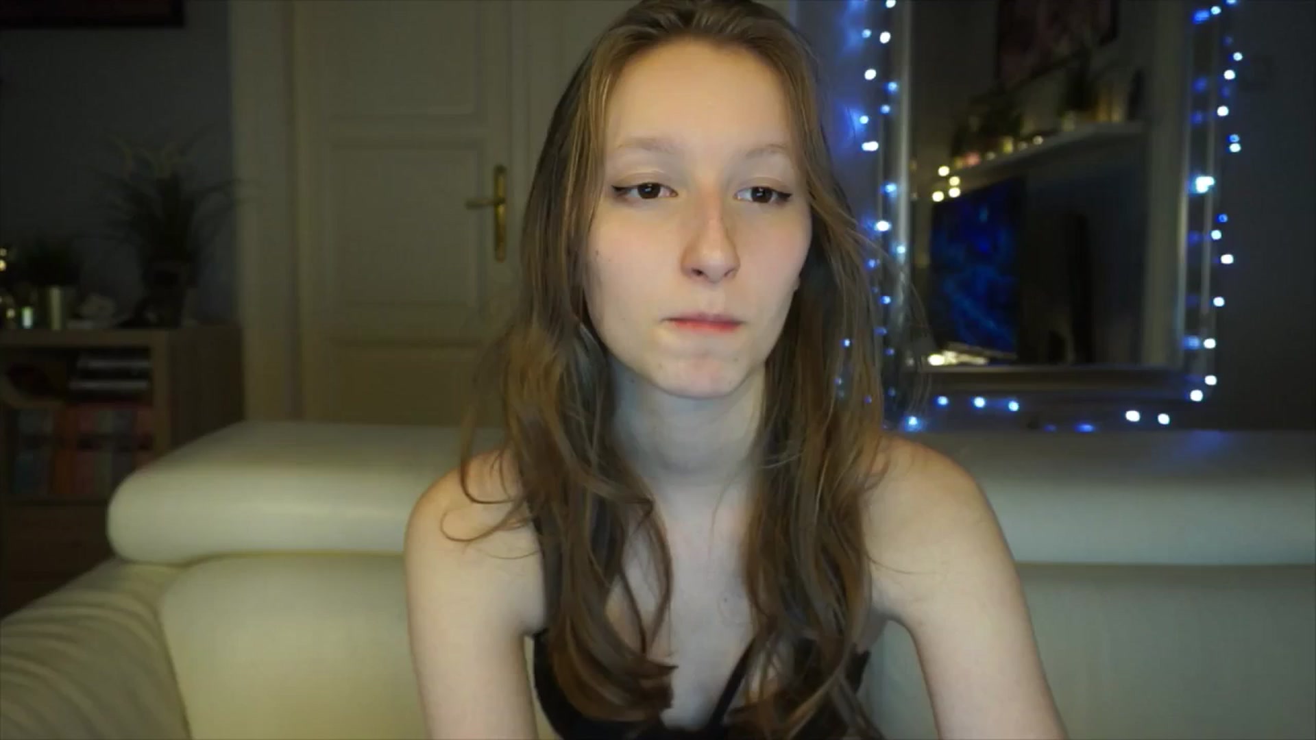 Gallery image thumbnail from Sw33t_g1rl's myfreecams stream on, 03/01/2026, 11:15 image 20 of 20