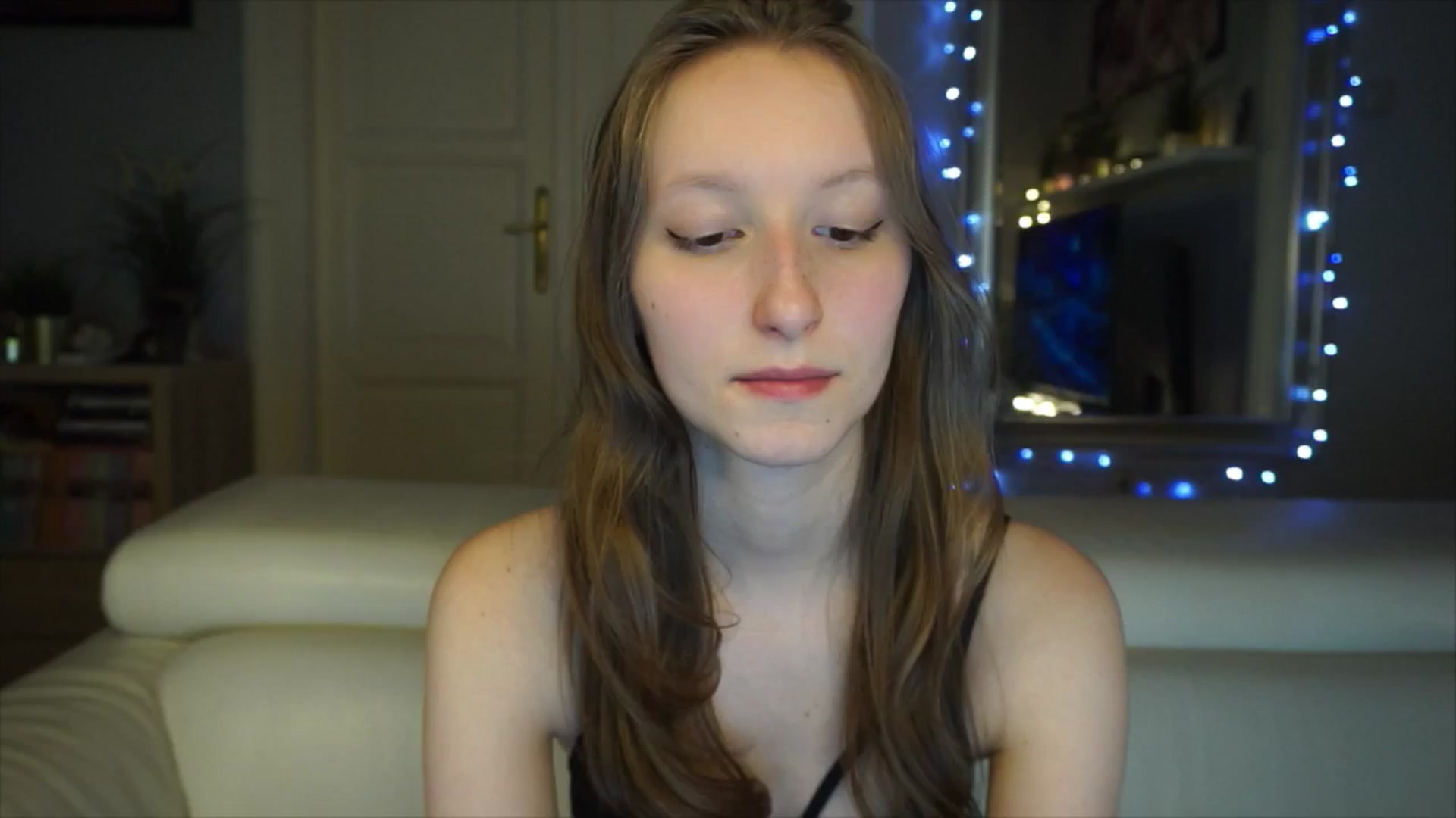Gallery image thumbnail from Sw33t_g1rl's myfreecams stream on, 03/01/2026, 11:15 image 13 of 20