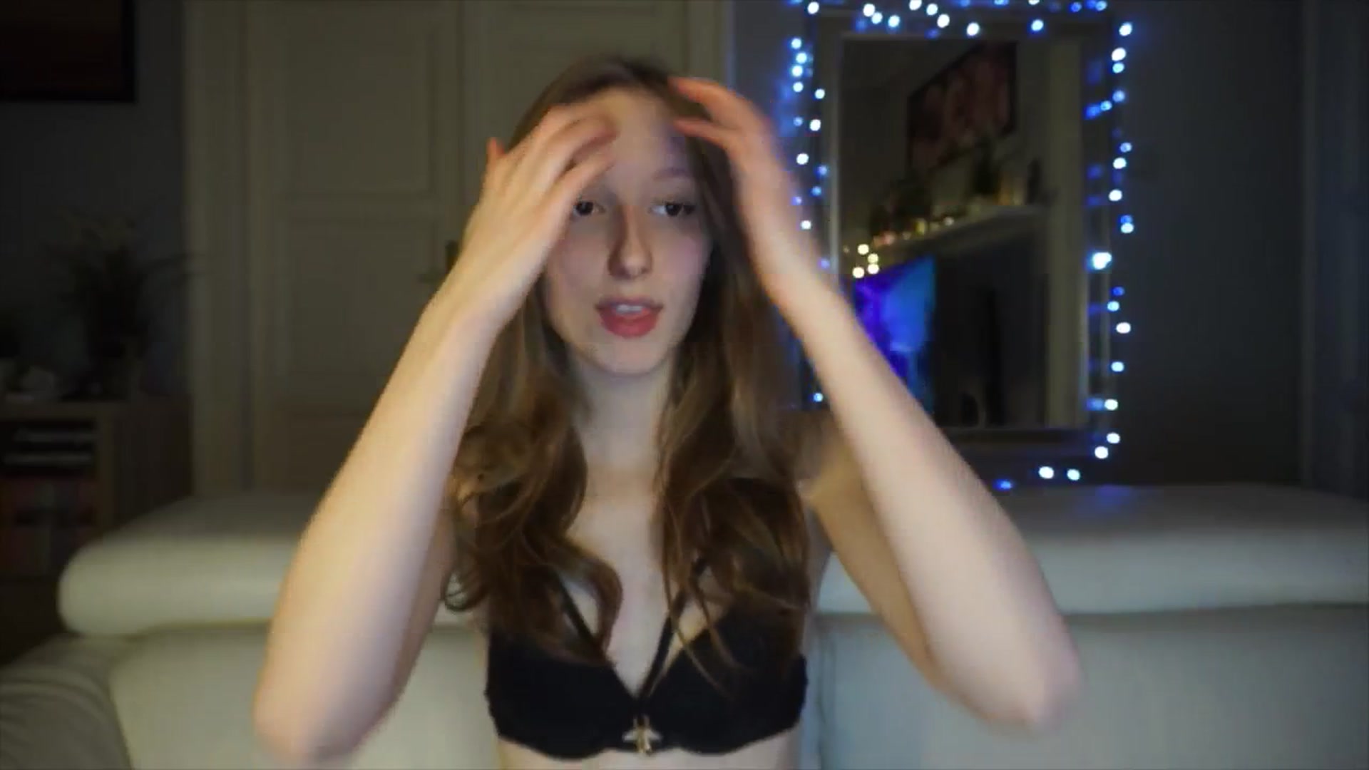 Gallery image thumbnail from Sw33t_g1rl's myfreecams stream on, 03/01/2026, 21:46 image 5 of 20