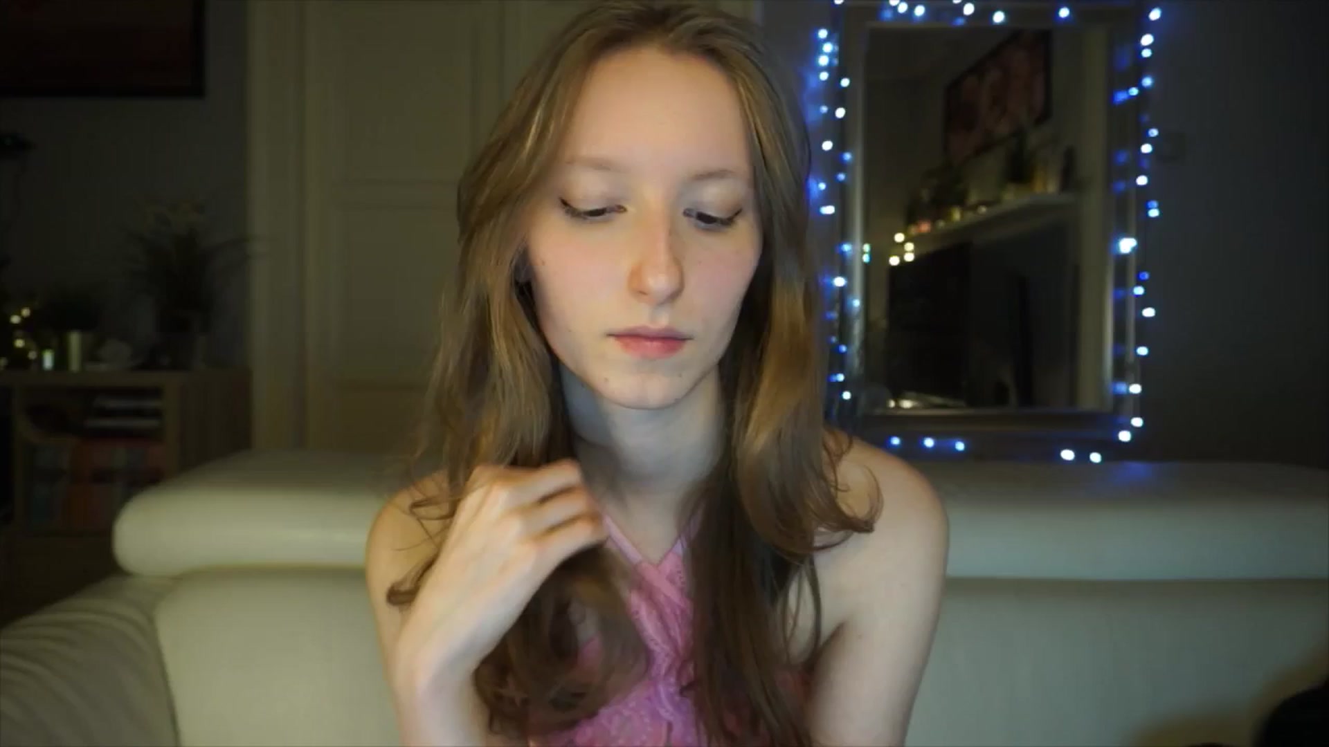 Gallery image thumbnail from Sw33t_g1rl's myfreecams stream on, 03/02/2026, 17:14 image 20 of 20