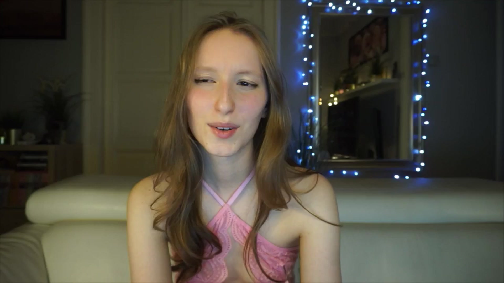 Gallery image thumbnail from Sw33t_g1rl's myfreecams stream on, 03/02/2026, 19:59 image 11 of 20