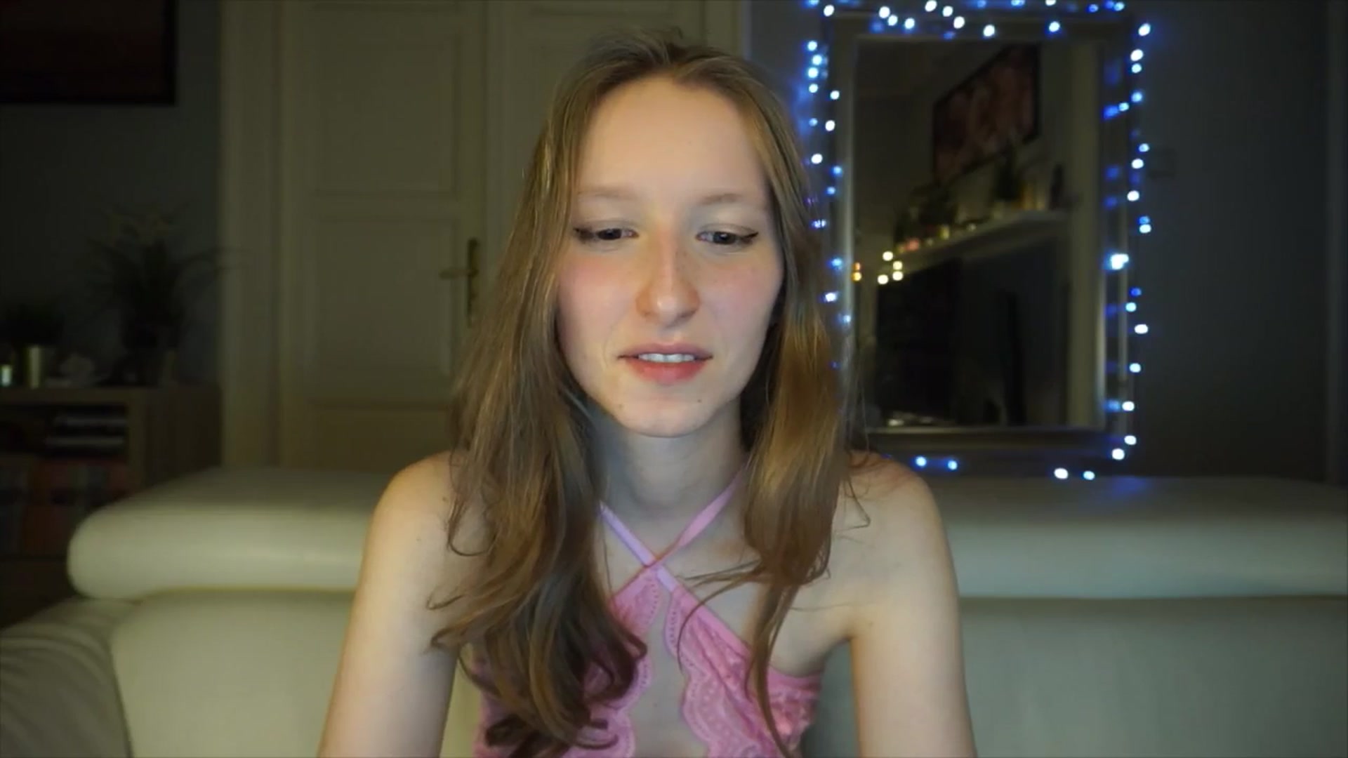 Gallery image thumbnail from Sw33t_g1rl's myfreecams stream on, 03/02/2026, 19:59 image 7 of 20