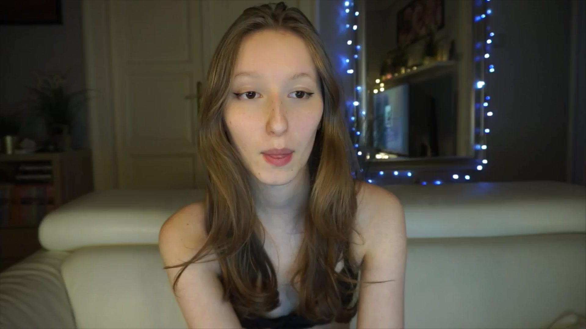Gallery image thumbnail from Sw33t_g1rl's myfreecams stream on, 03/03/2026, 18:56 image 1 of 20