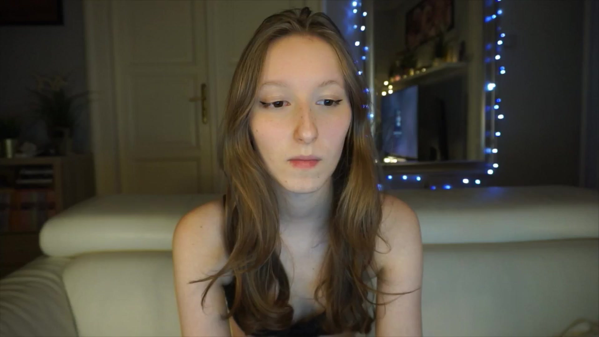 Gallery image thumbnail from Sw33t_g1rl's myfreecams stream on, 03/03/2026, 18:56 image 2 of 20