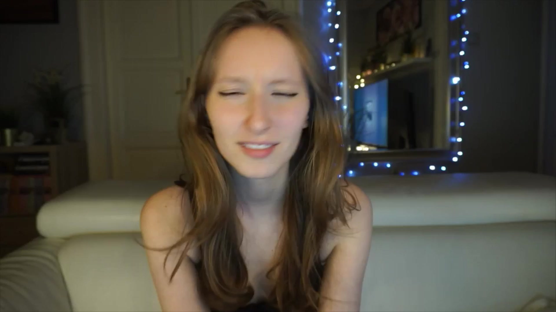 Gallery image thumbnail from Sw33t_g1rl's myfreecams stream on, 03/03/2026, 18:56 image 3 of 20