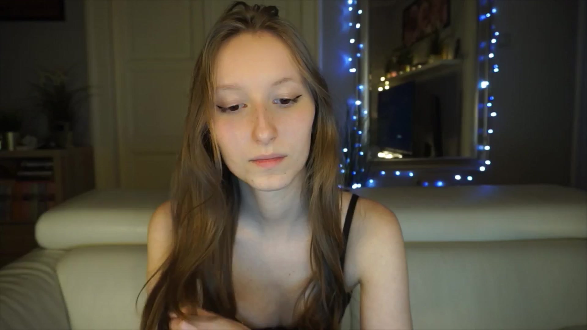 Gallery image thumbnail from Sw33t_g1rl's myfreecams stream on, 03/03/2026, 20:53 image 15 of 20