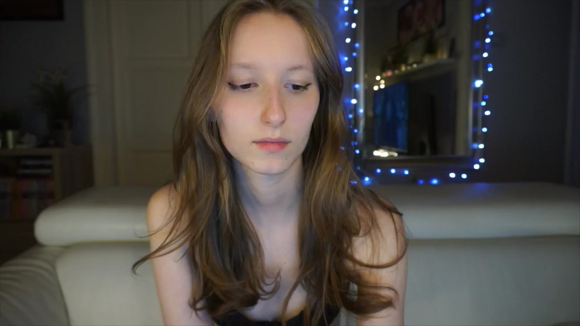 Gallery image thumbnail from Sw33t_g1rl's myfreecams stream on, 03/03/2026, 20:53 image 10 of 20