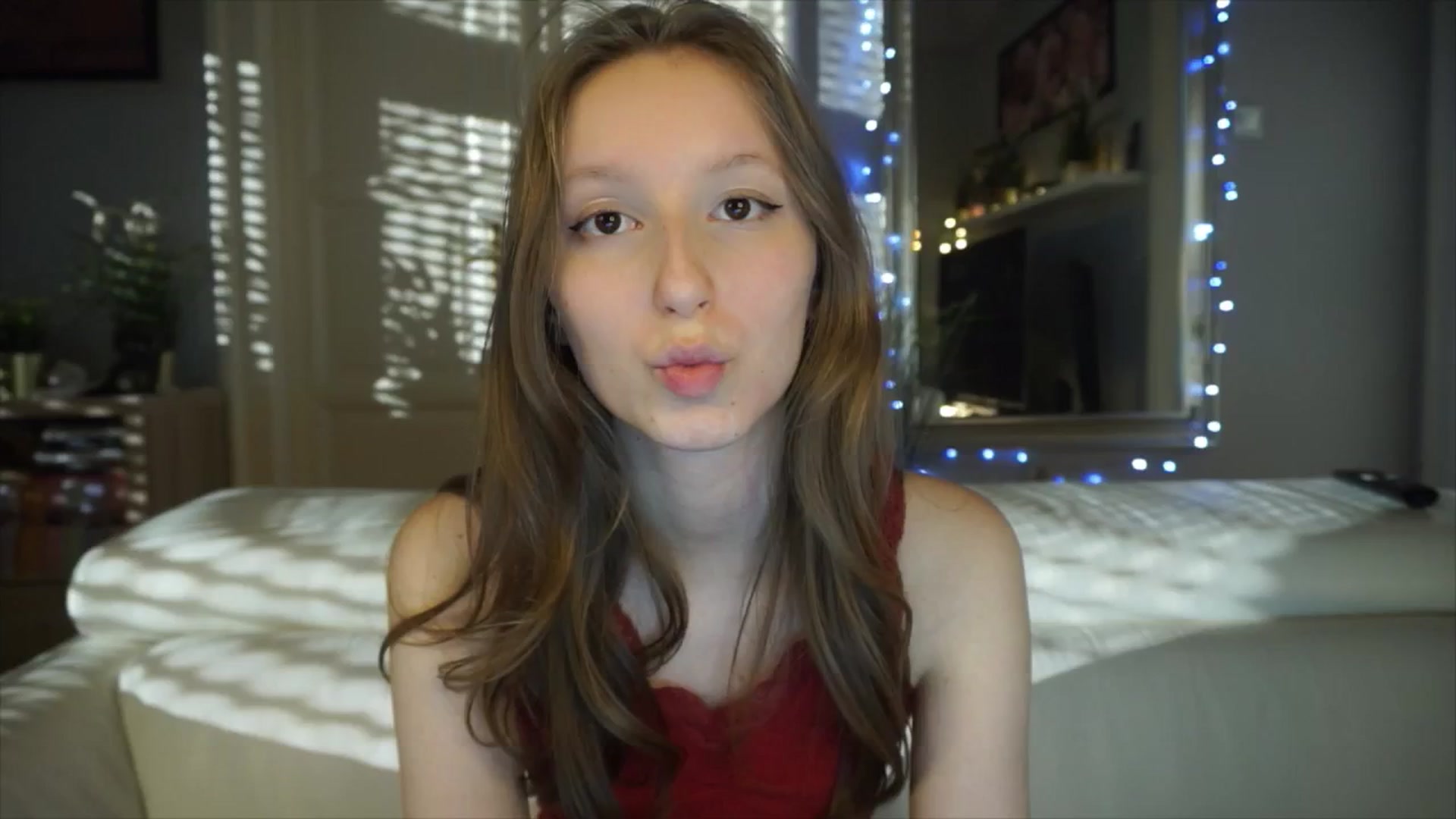 Gallery image thumbnail from Sw33t_g1rl's myfreecams stream on, 03/06/2026, 15:42 image 13 of 20