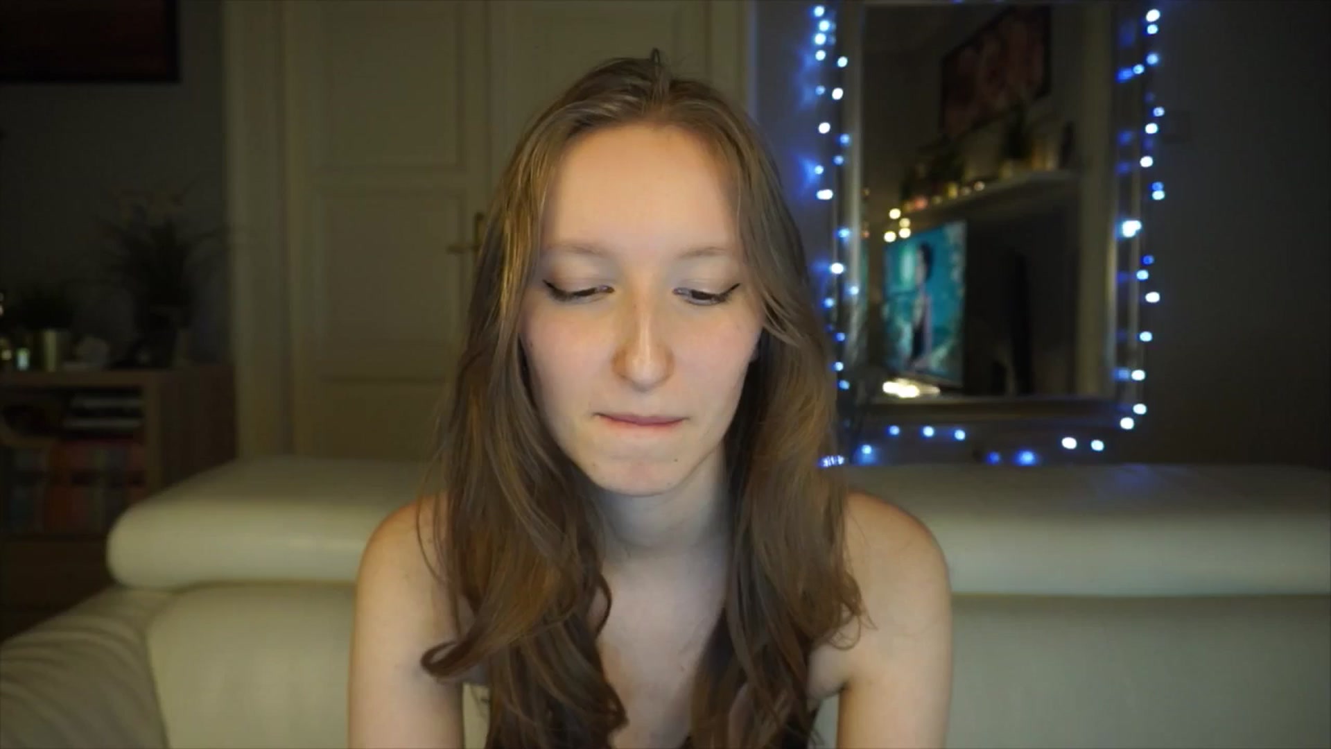 Gallery image thumbnail from Sw33t_g1rl's myfreecams stream on, 03/06/2026, 19:57 image 13 of 20