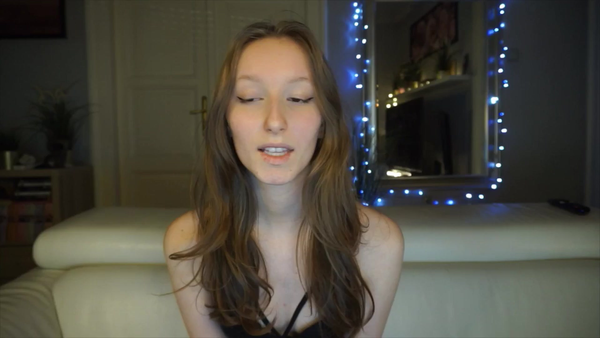 Gallery image thumbnail from Sw33t_g1rl's myfreecams stream on, 03/06/2026, 19:57 image 1 of 20