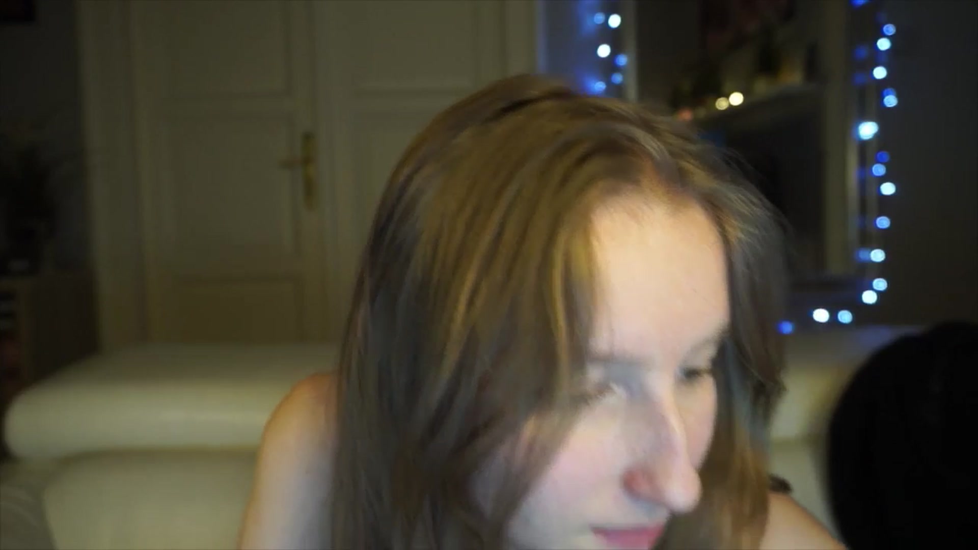 Gallery image thumbnail from Sw33t_g1rl's myfreecams stream on, 03/07/2026, 17:23 image 18 of 20