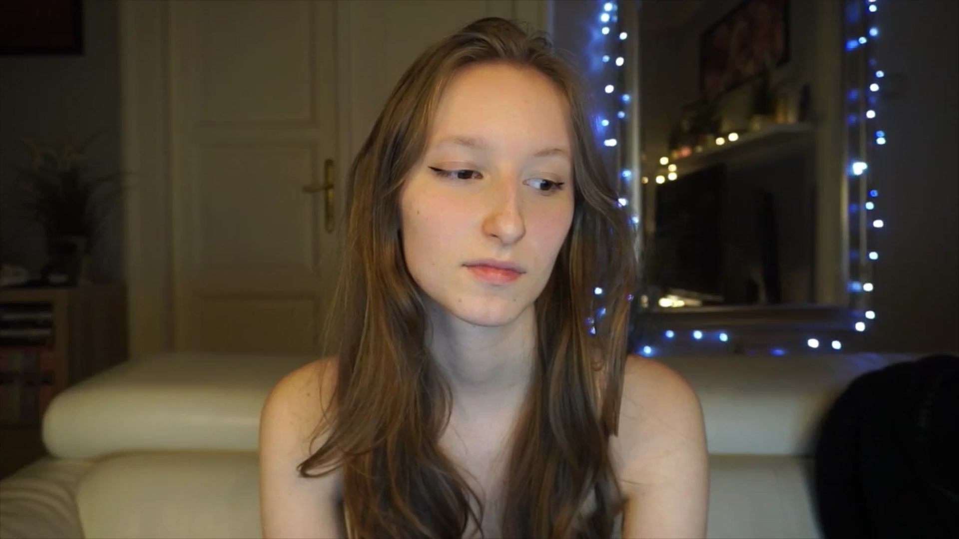 Gallery image thumbnail from Sw33t_g1rl's myfreecams stream on, 03/07/2026, 19:46 image 2 of 20