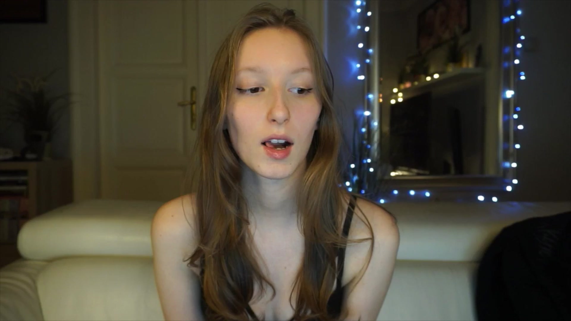 Gallery image thumbnail from Sw33t_g1rl's myfreecams stream on, 03/07/2026, 19:46 image 9 of 20