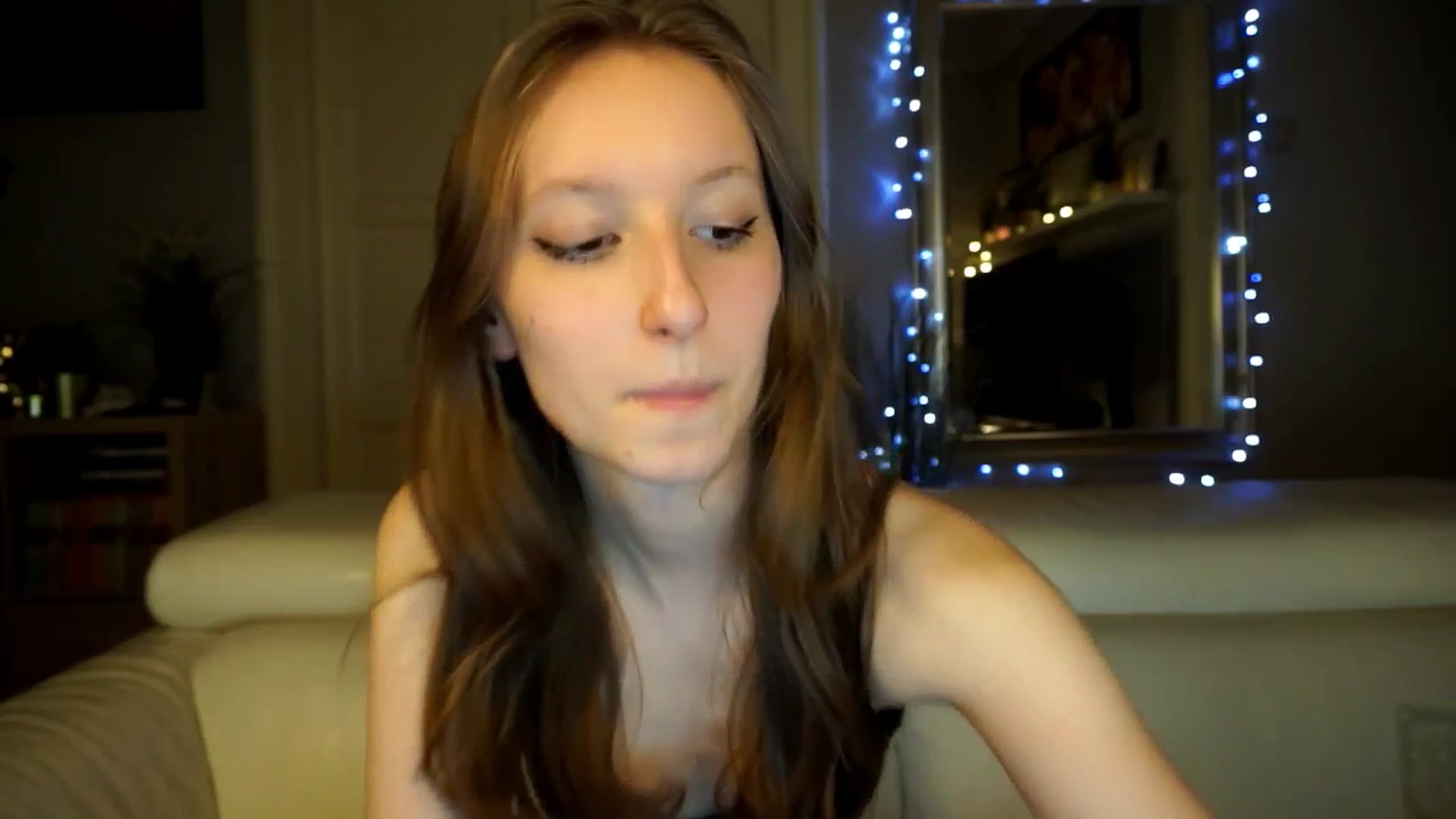 Gallery image thumbnail from Sw33t_g1rl's myfreecams stream on, 03/11/2026, 17:10 image 8 of 20