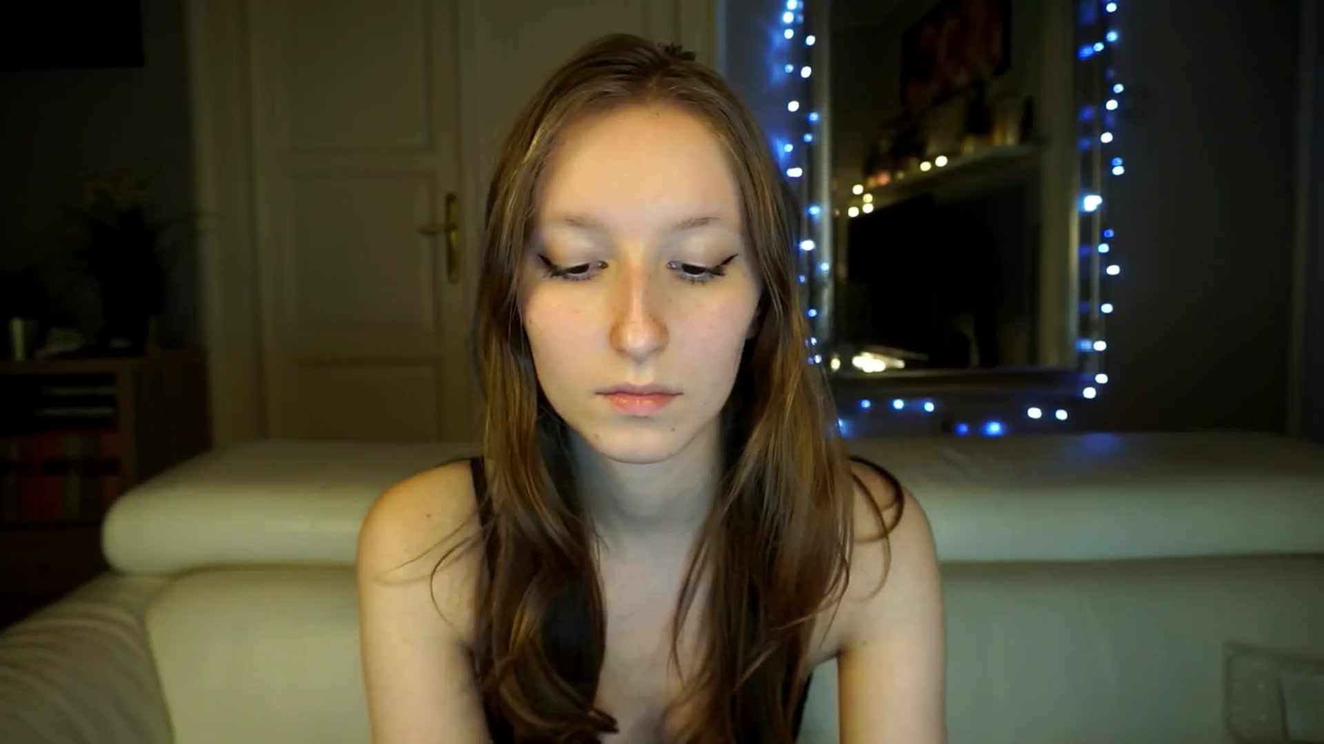 Gallery image thumbnail from Sw33t_g1rl's myfreecams stream on, 03/11/2026, 19:42 image 11 of 20
