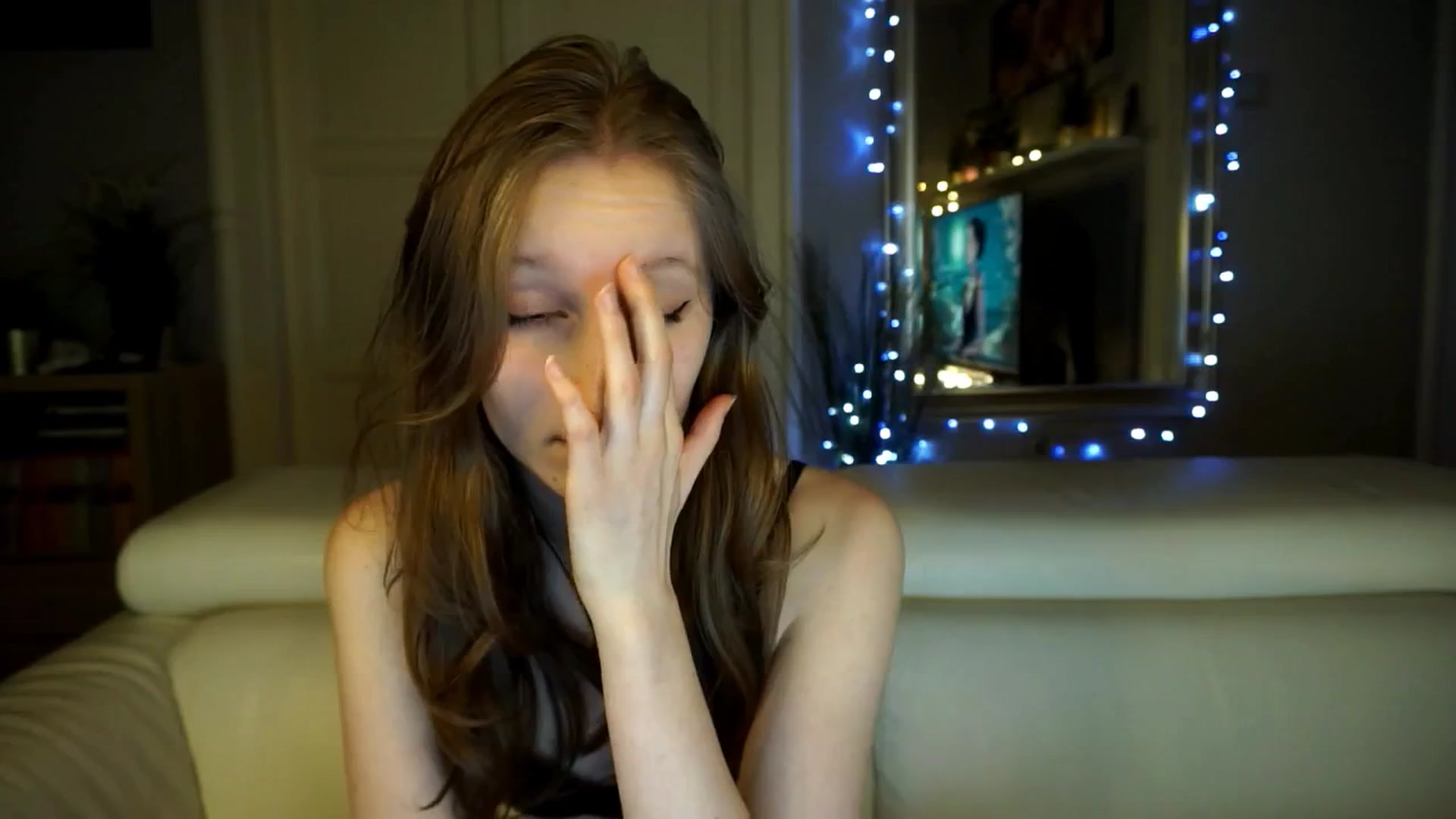 Gallery image thumbnail from Sw33t_g1rl's myfreecams stream on, 03/12/2026, 18:40 image 20 of 20
