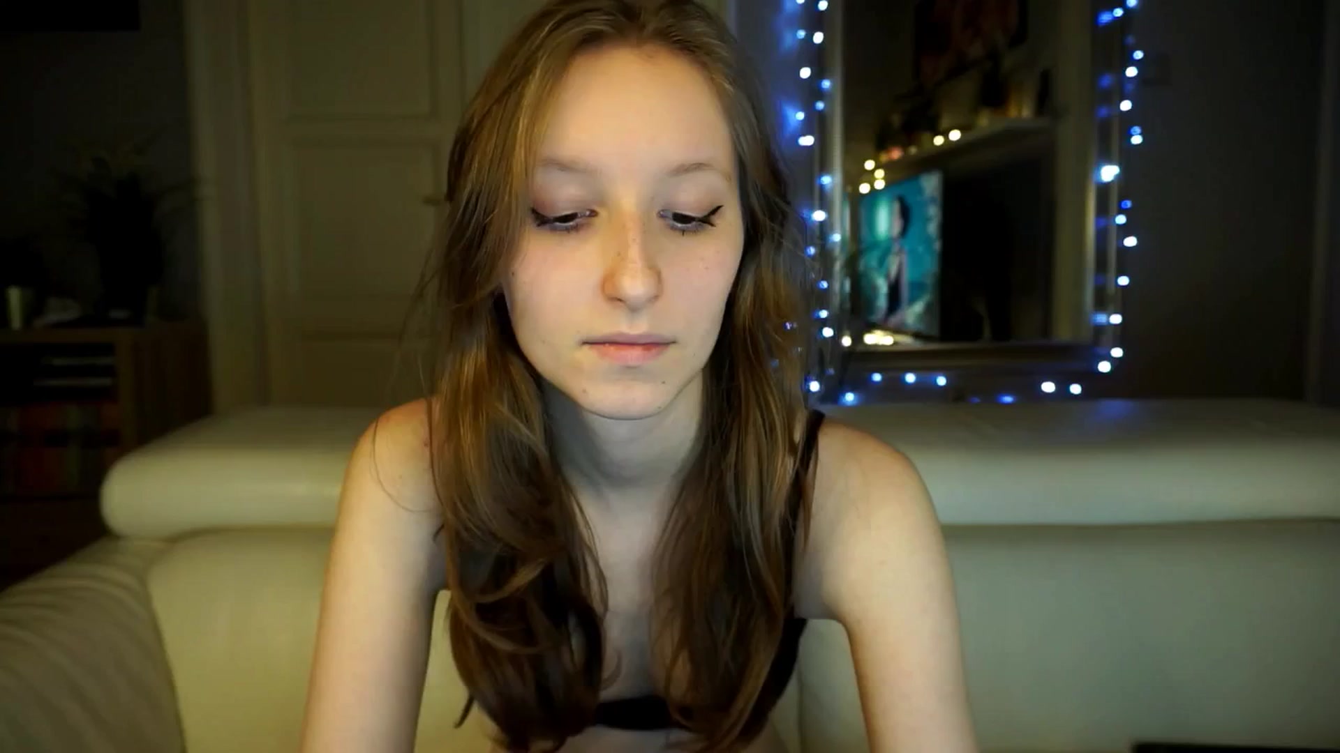Gallery image thumbnail from Sw33t_g1rl's myfreecams stream on, 03/12/2026, 19:38 image 3 of 20