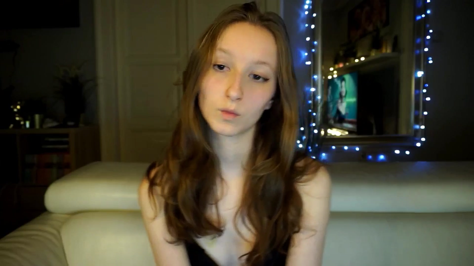 Gallery image thumbnail from Sw33t_g1rl's myfreecams stream on, 03/14/2026, 18:07 image 20 of 20