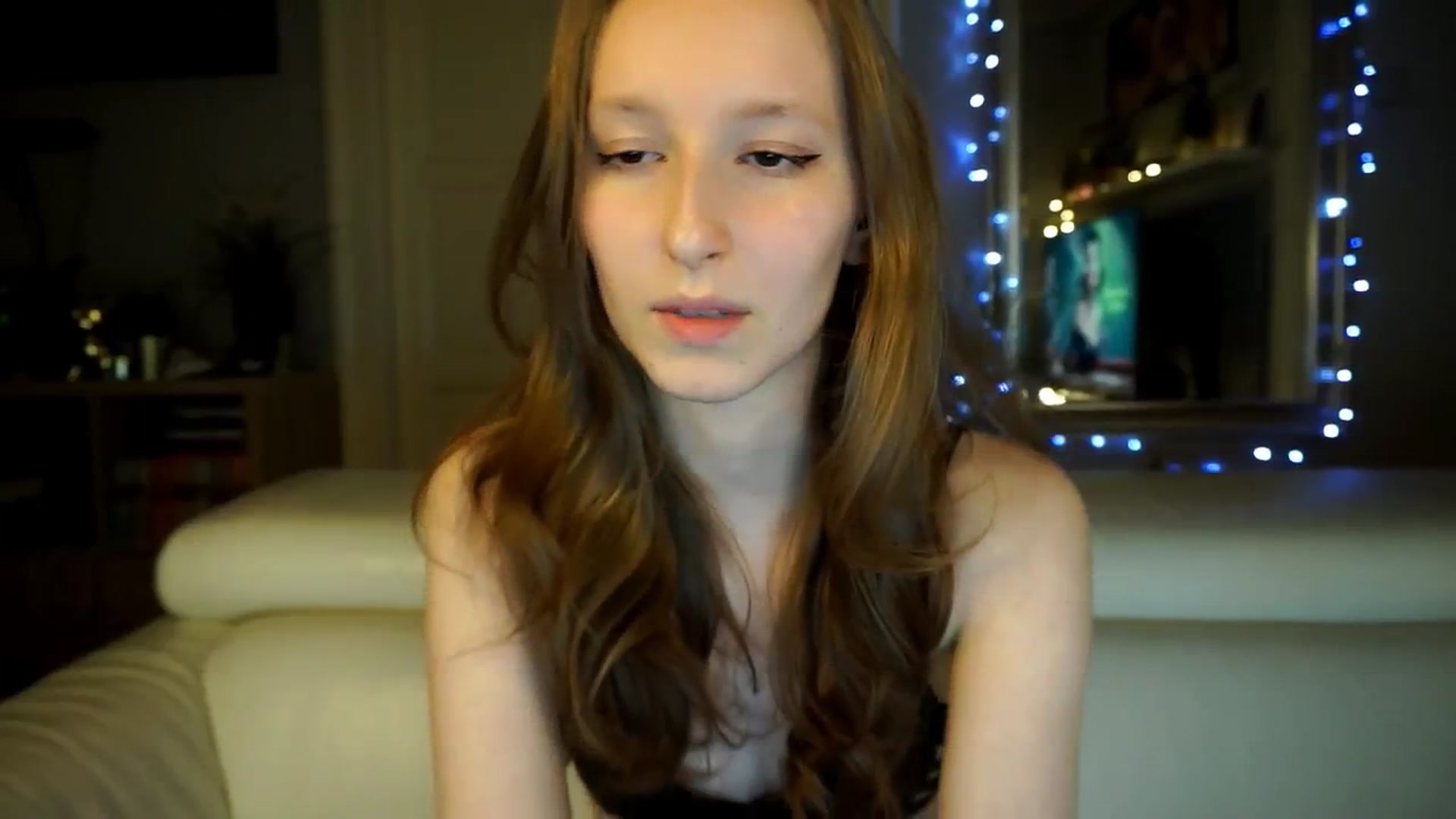 Gallery image thumbnail from Sw33t_g1rl's myfreecams stream on, 03/14/2026, 18:07 image 9 of 20